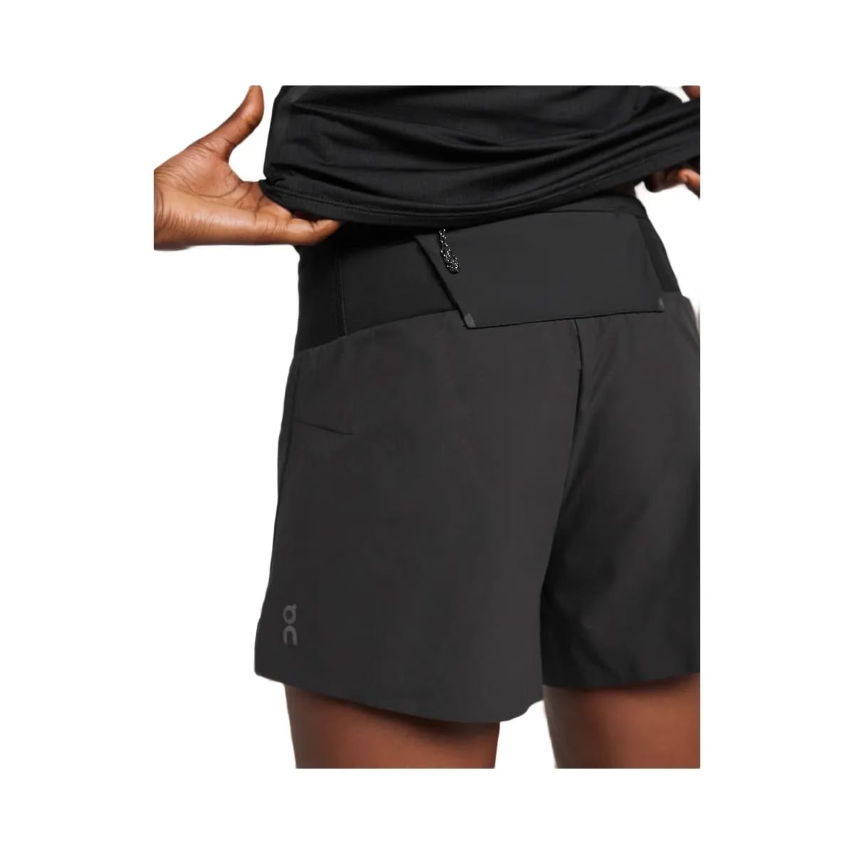 On Ultra Shorts Black