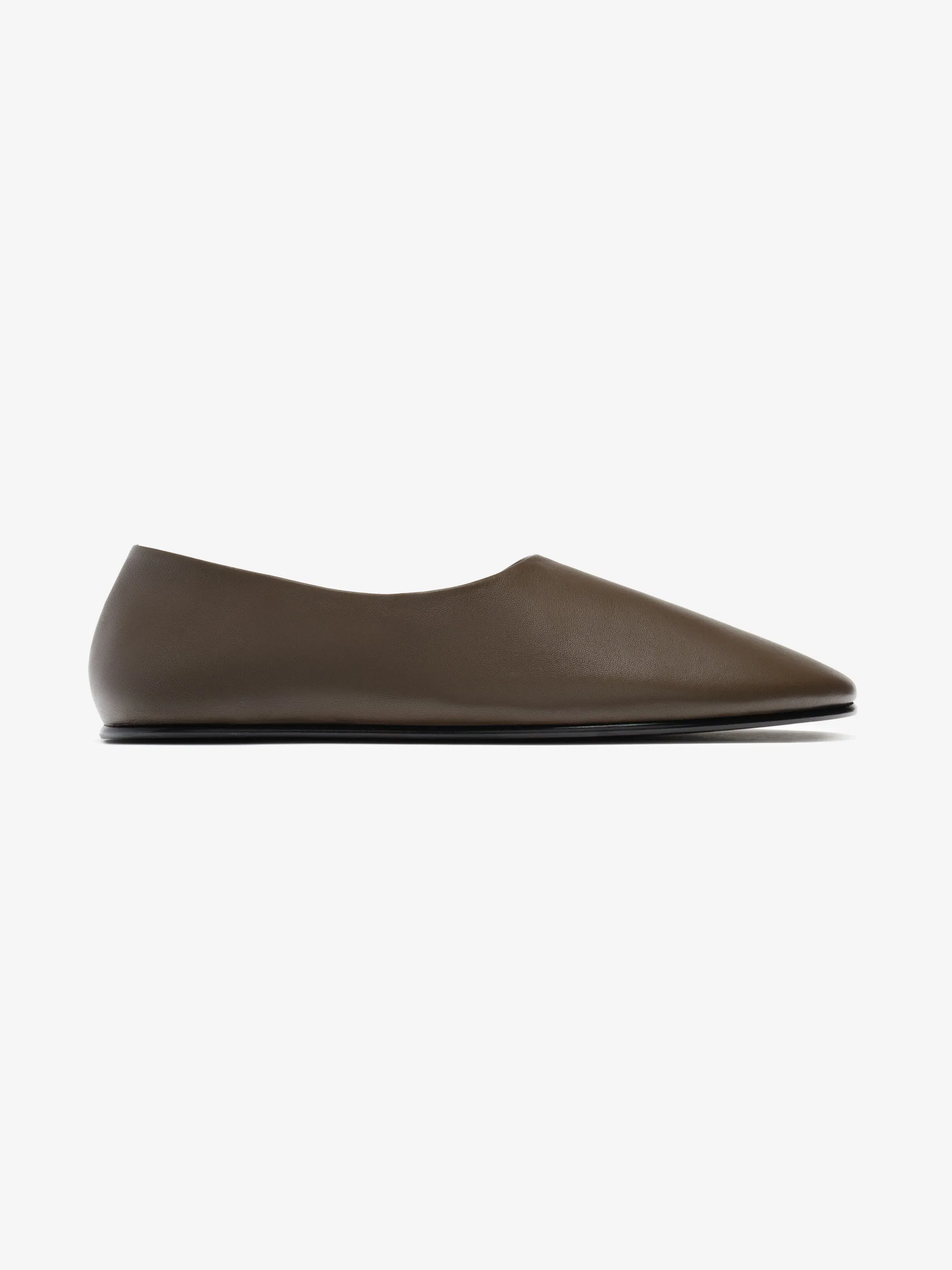 Essentials Leather Ballerino Taupe