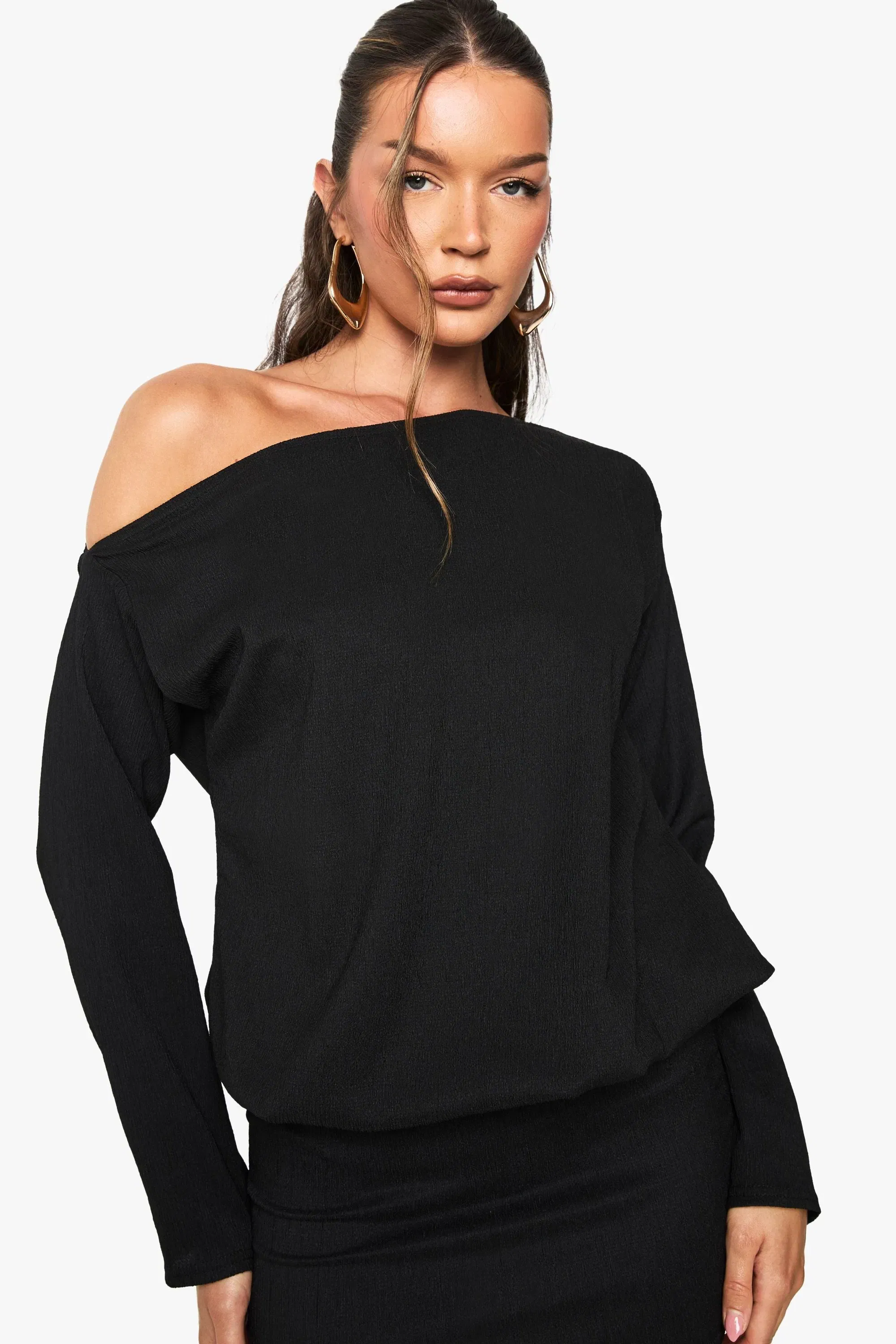 Off the Shoulder Long Sleeve Bodycon Mini Dress