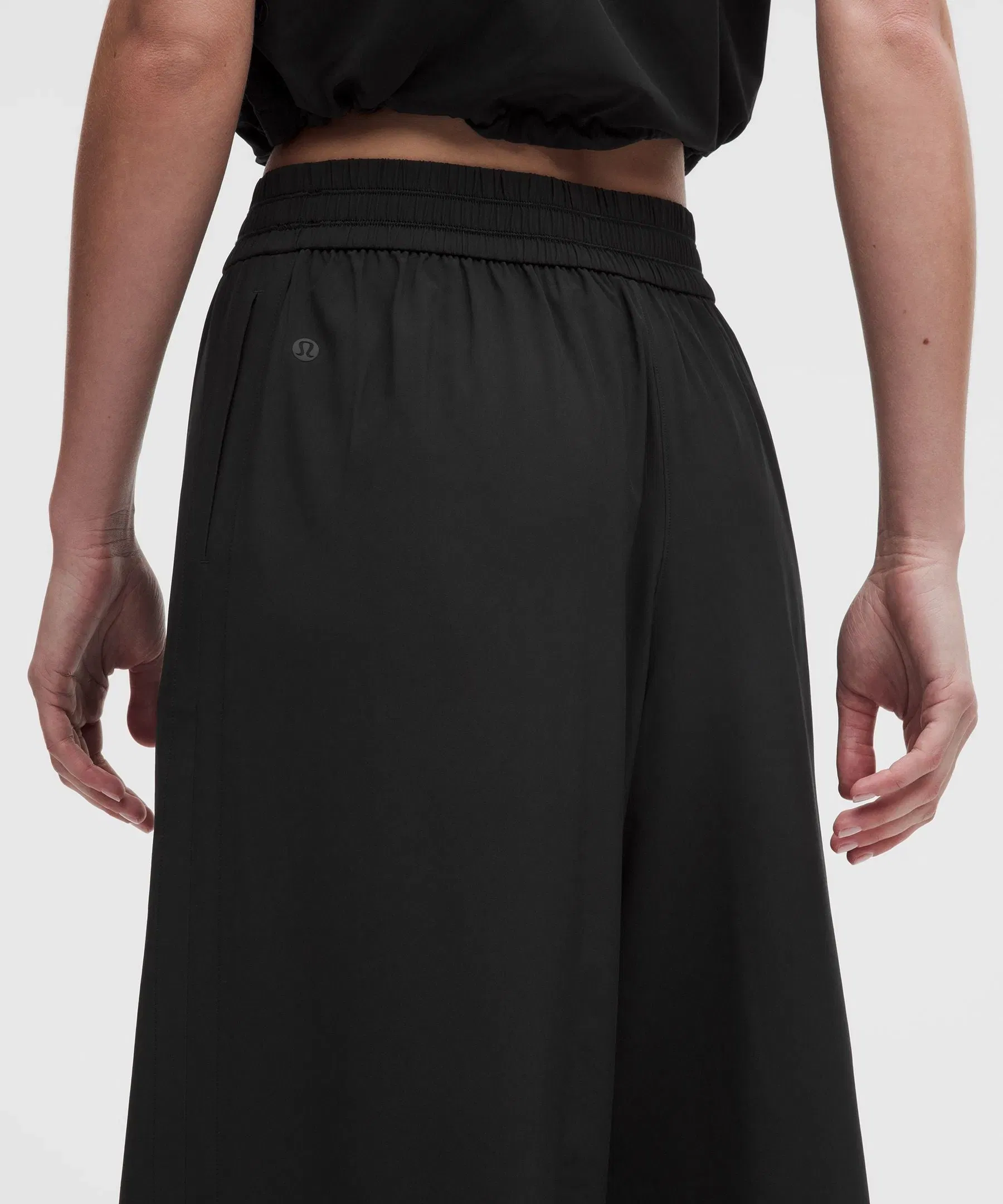 Lululemon Breezily Mid-Rise Cropped Pant