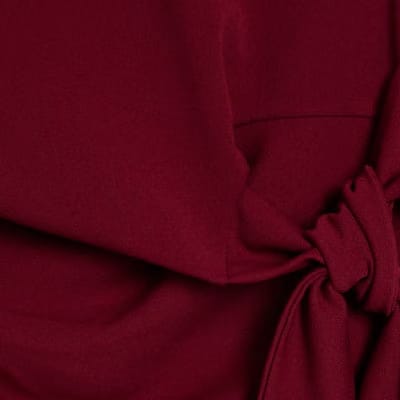 Red Short Sleeve Twist Side Top