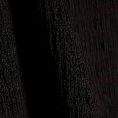Black Textured Fitted T-Shirt
