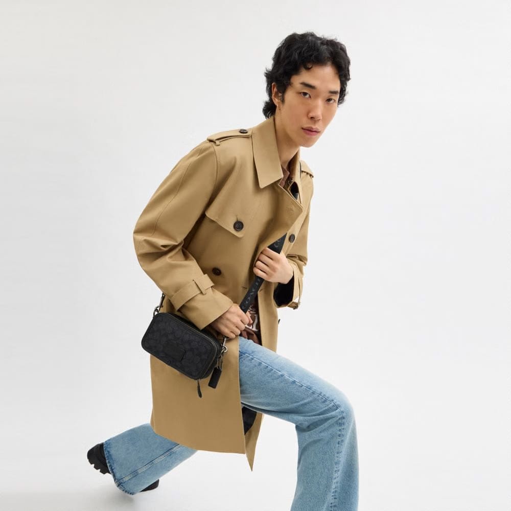 Wyatt Crossbody Bag In Signature Canvas