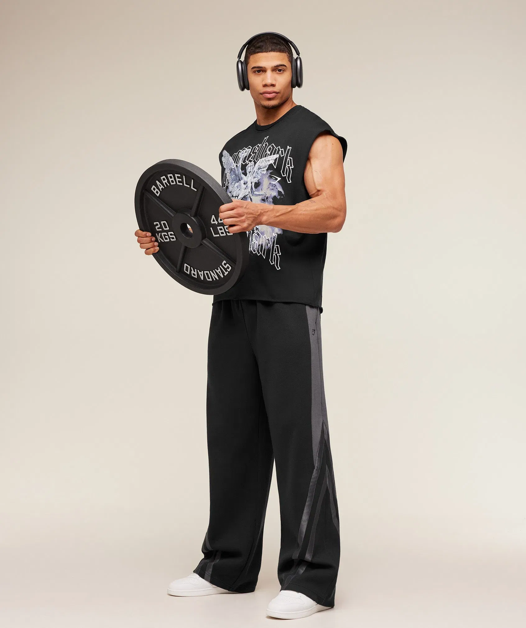 Gymshark x Carlos Belcast Cut off T-Shirt - GS Black