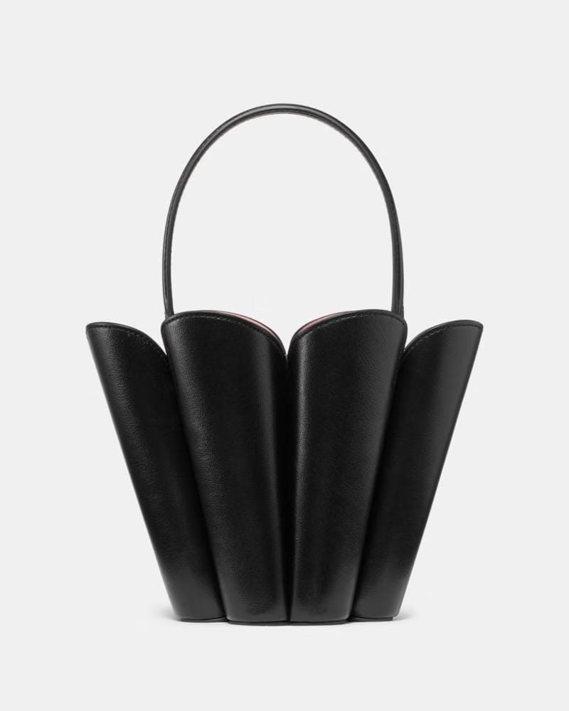 The Spade Flower Bucket Bag