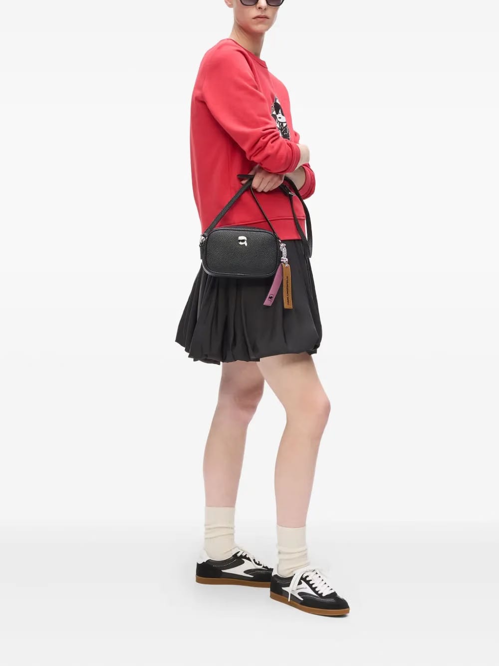 pebble-embellished shoulder bag