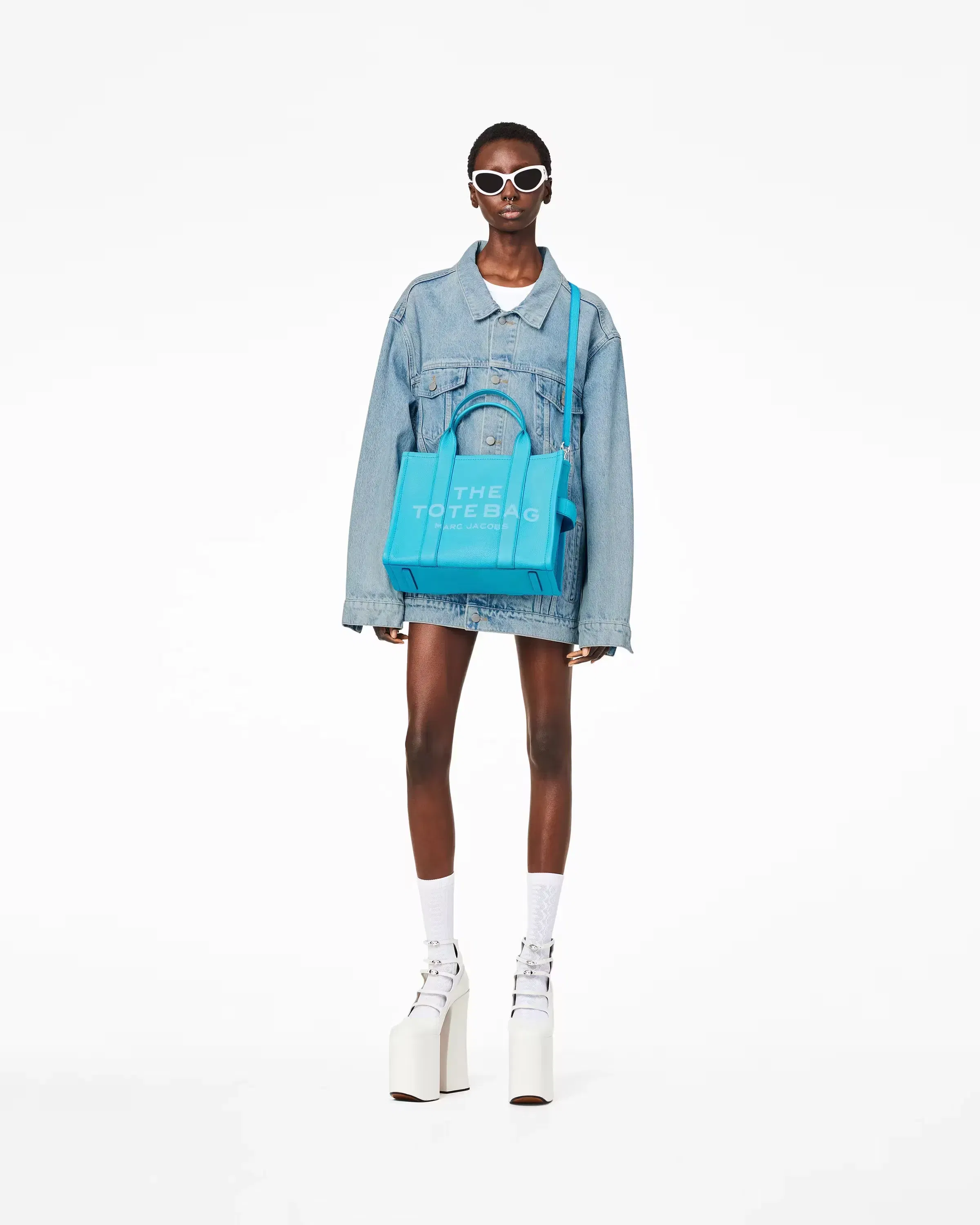 Marc Jacobs The Leather Medium Tote Bag Pool