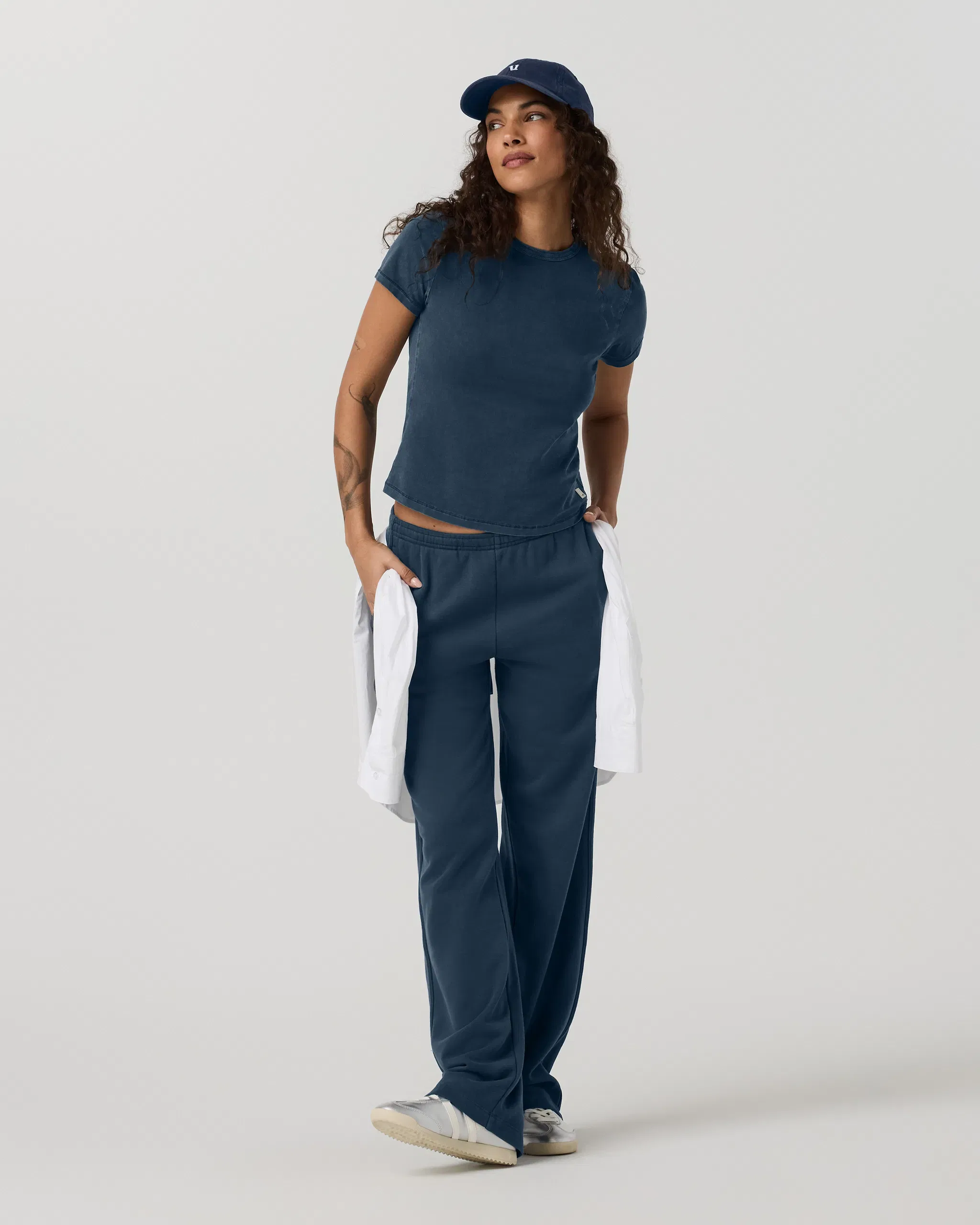 Vuori Short Sleeve Feather Classic T-Shirt Garment Dye