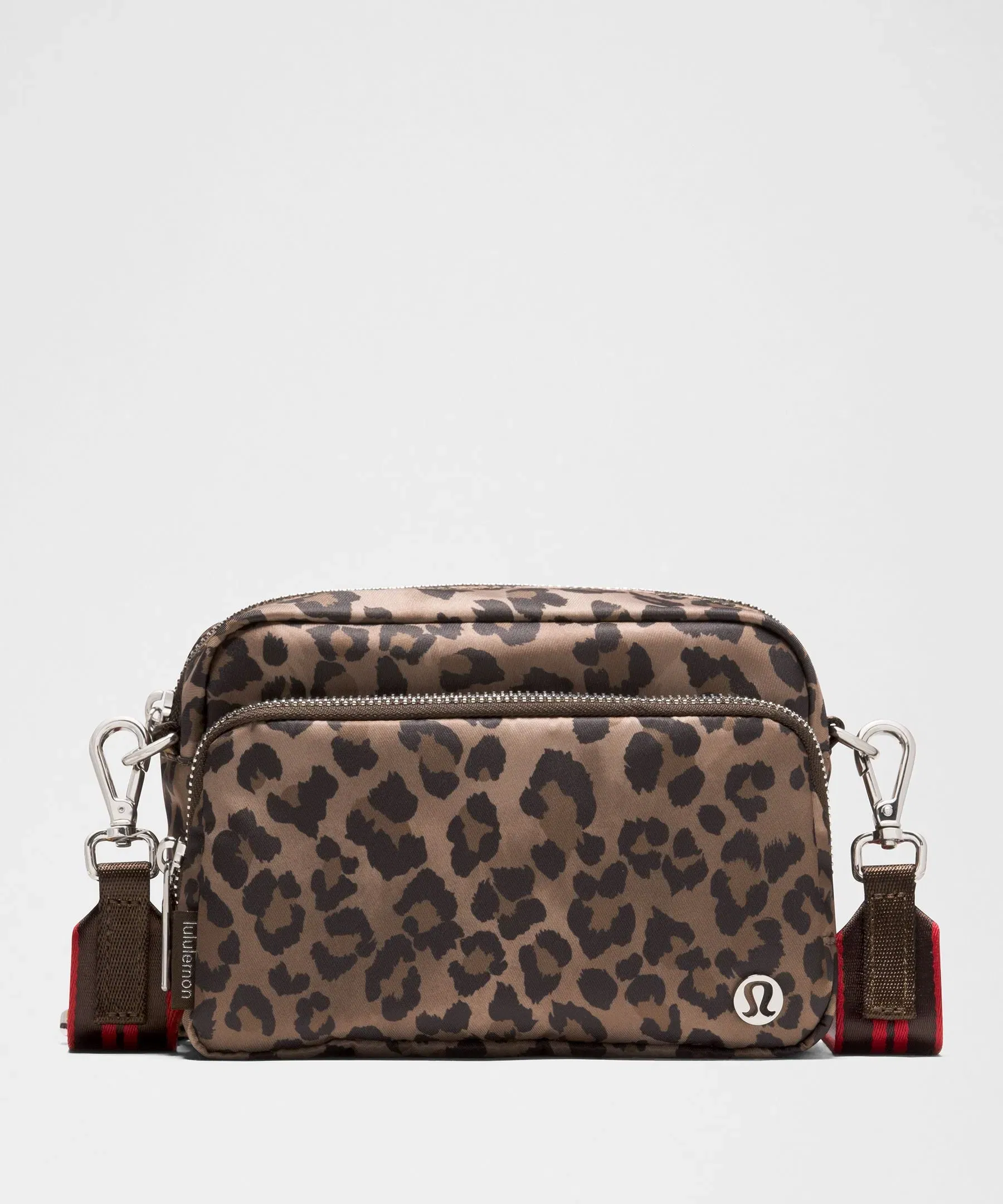 Lululemon Everywhere Crossbody Bag 2L *Leopard