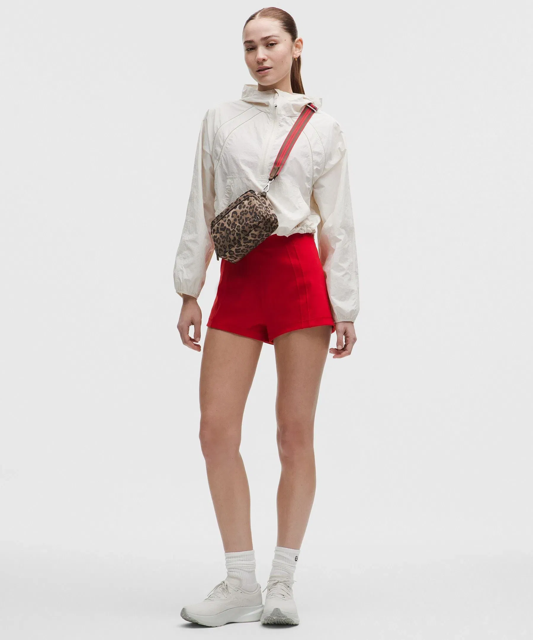 Lululemon Everywhere Crossbody Bag 2L *Leopard