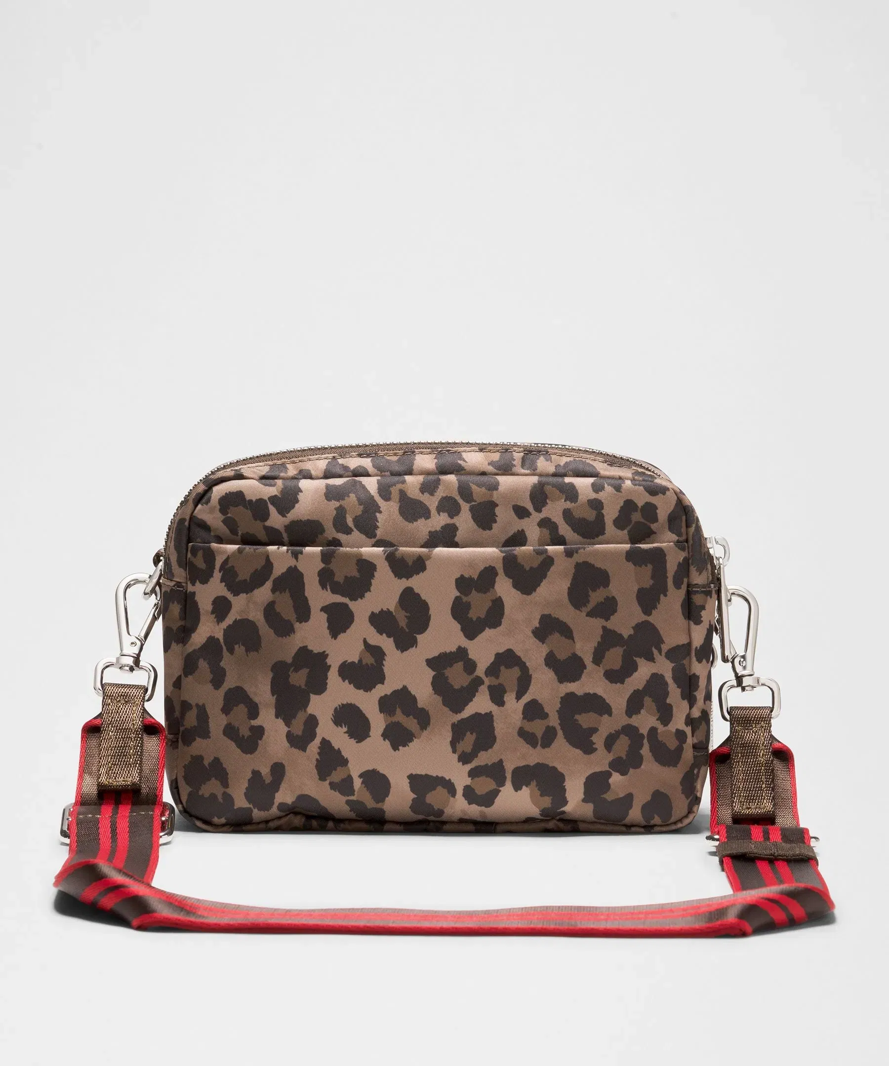 Lululemon Everywhere Crossbody Bag 2L *Leopard