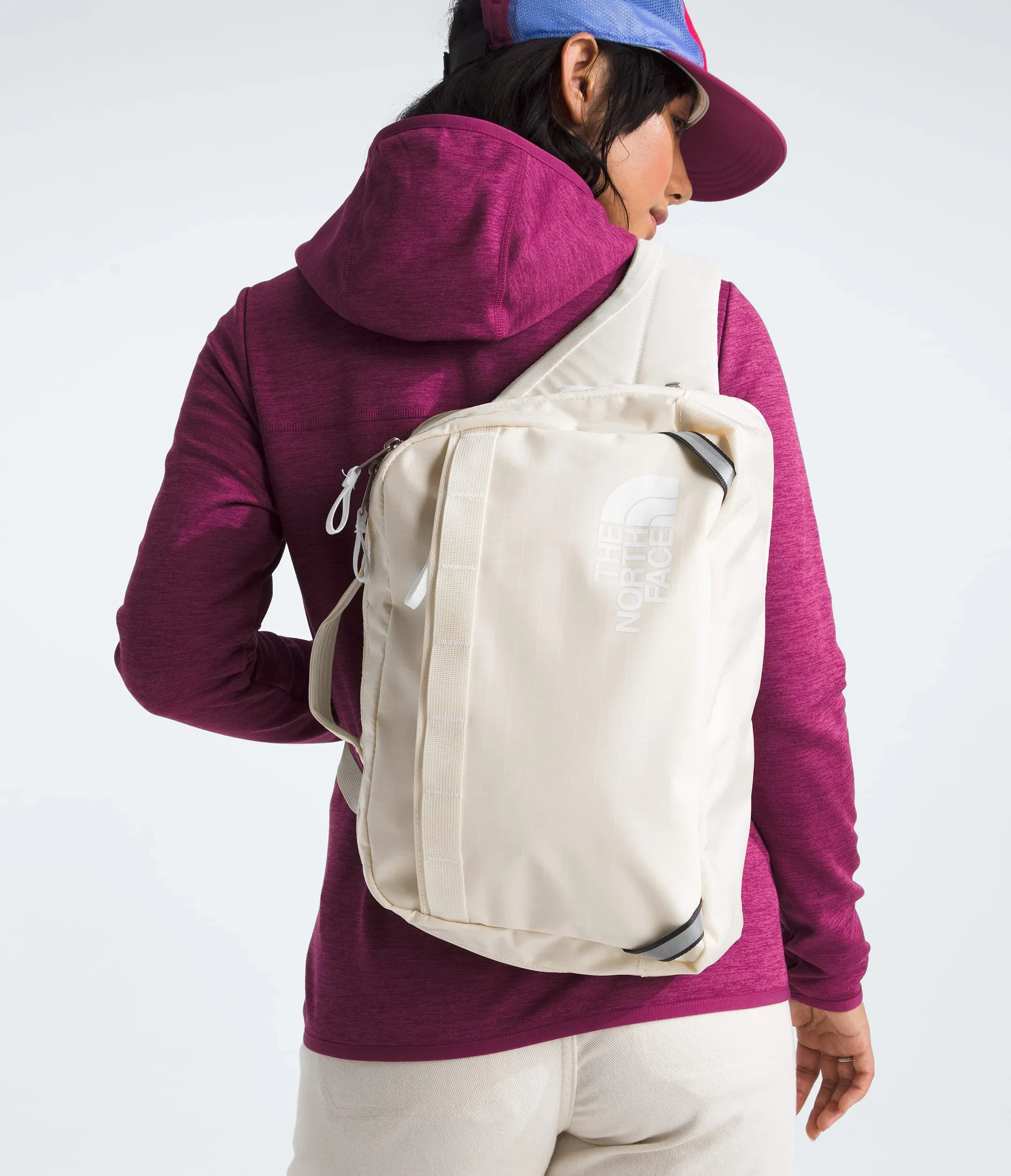 The North Face Base Camp™ Voyager Sling White Dune