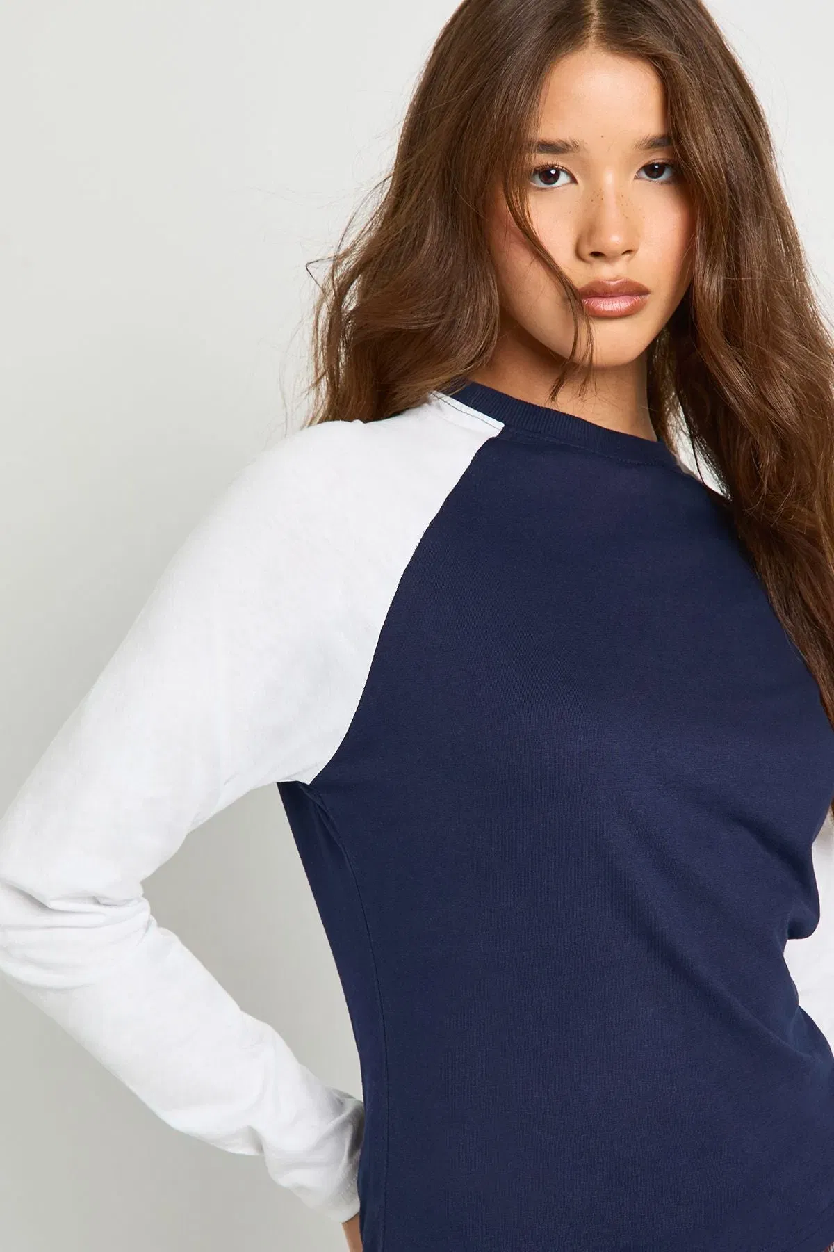 Contrast Raglan Long Sleeve Fitted Top