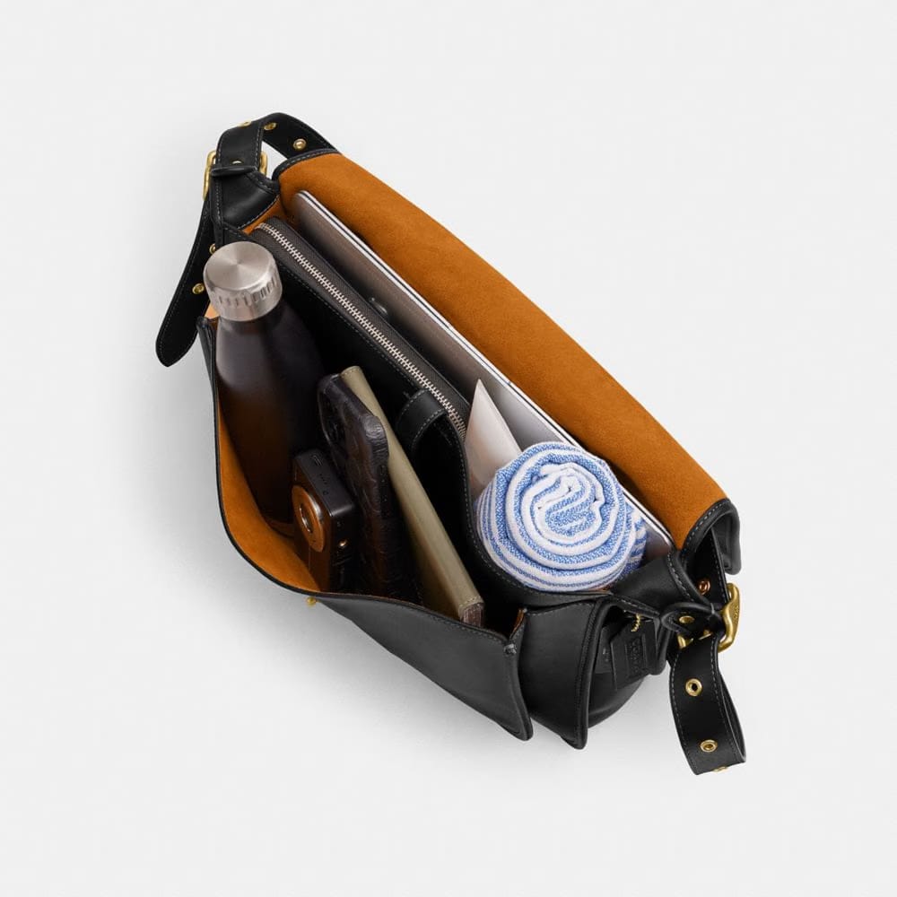 Metropolitan Messenger Bag