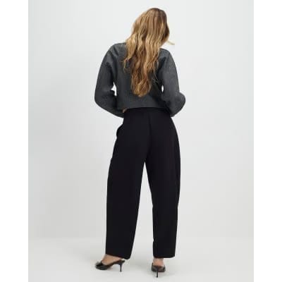 Black Pleated Barrel Leg Trousers