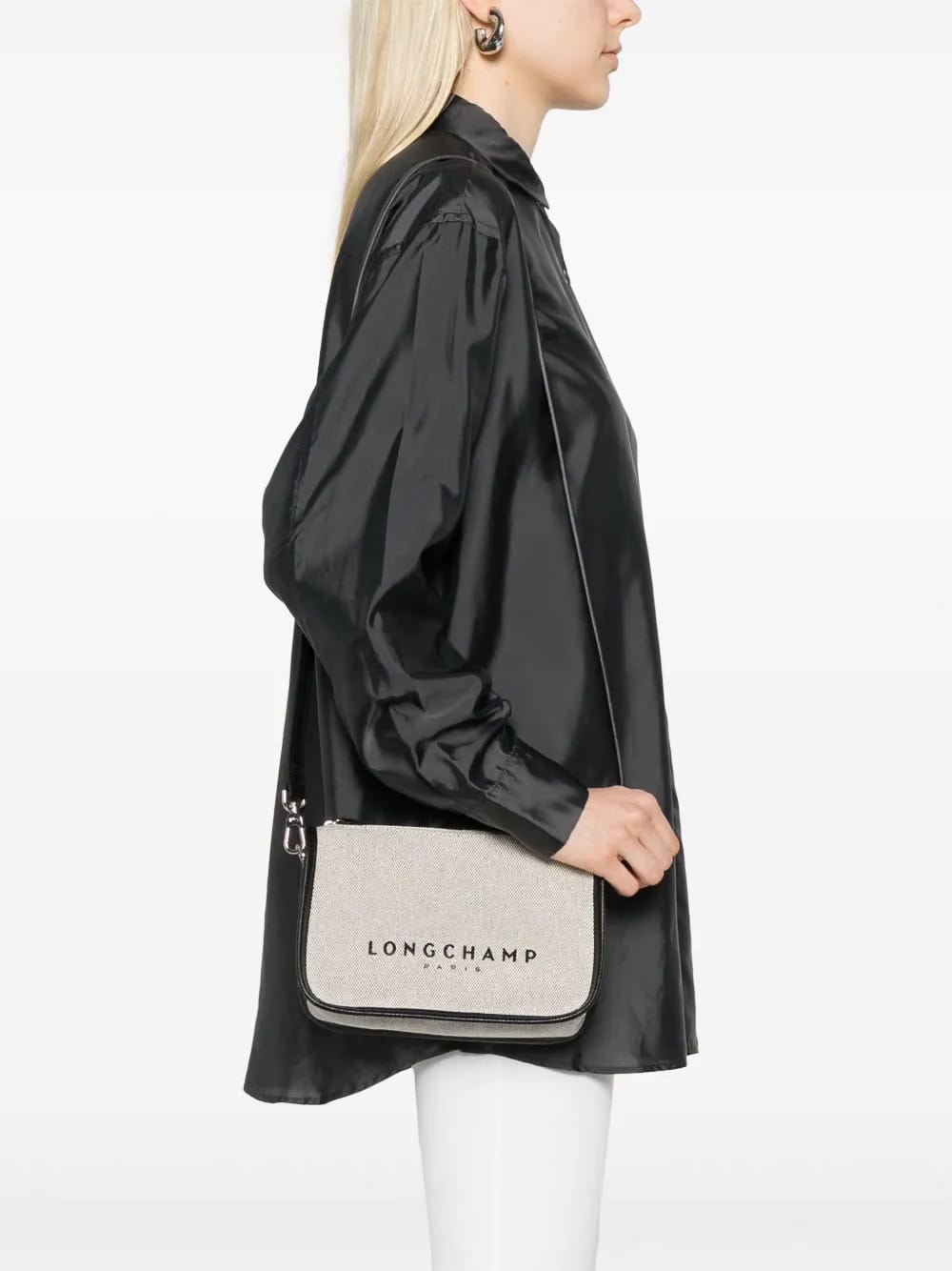 Essential S shoulder bag
