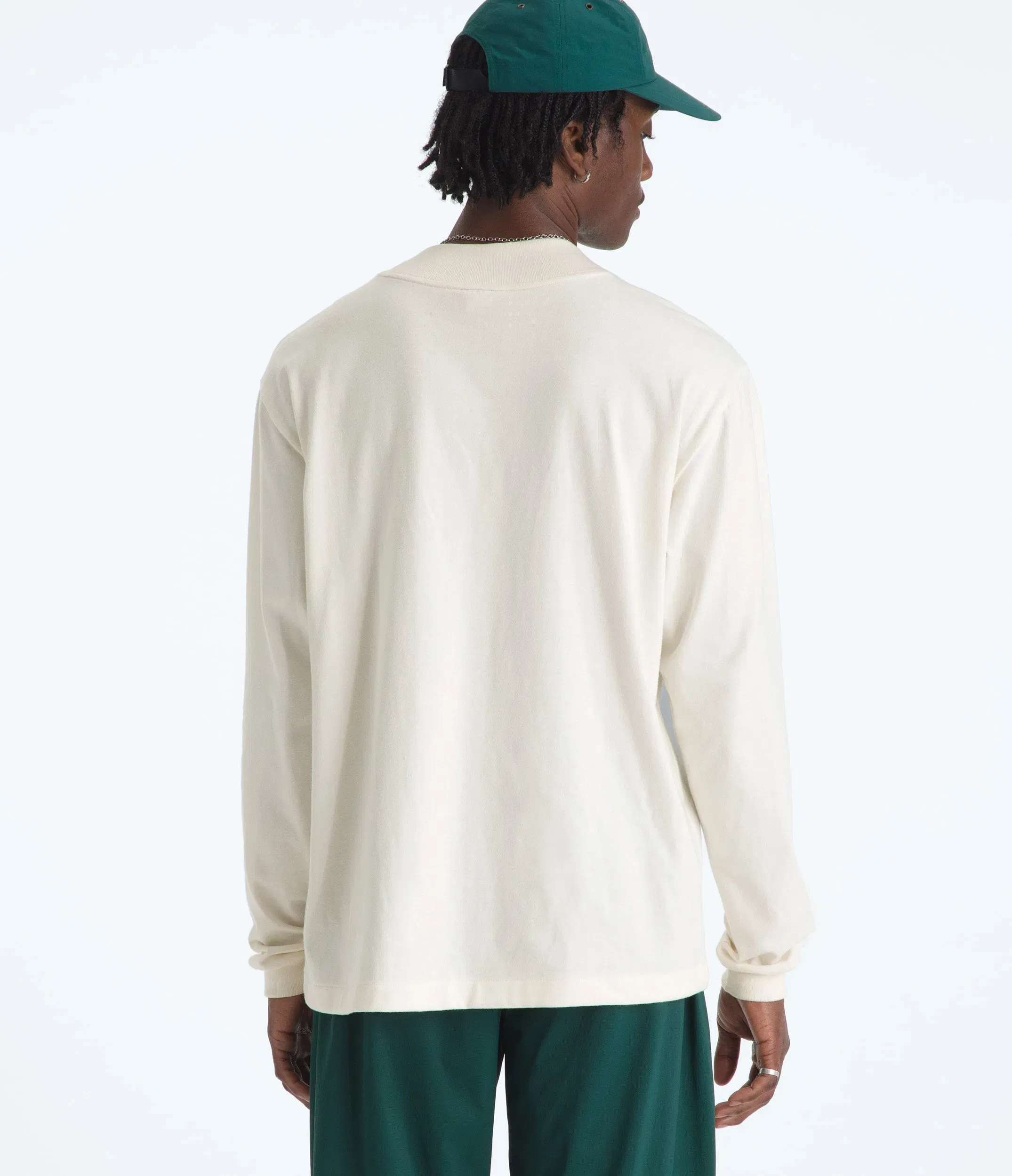 The North Face Men’s TNF™ Red Box Long-Sleeve Tee White Dune
