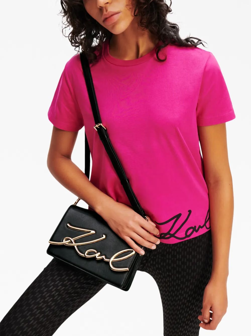 medium Signature leather shoulder bag