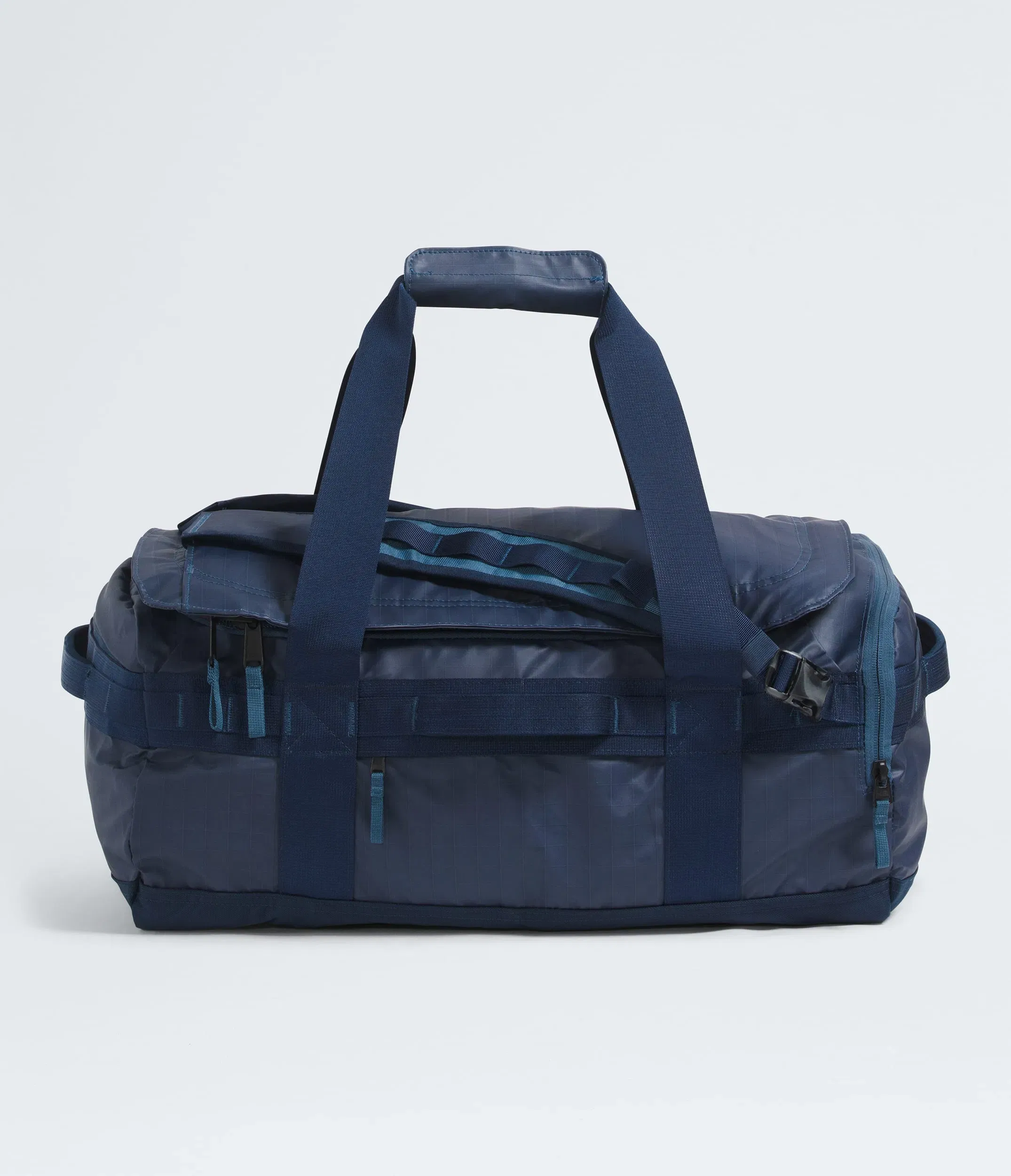 The North Face Base Camp™ Voyager Duffel—42L Shady Blue