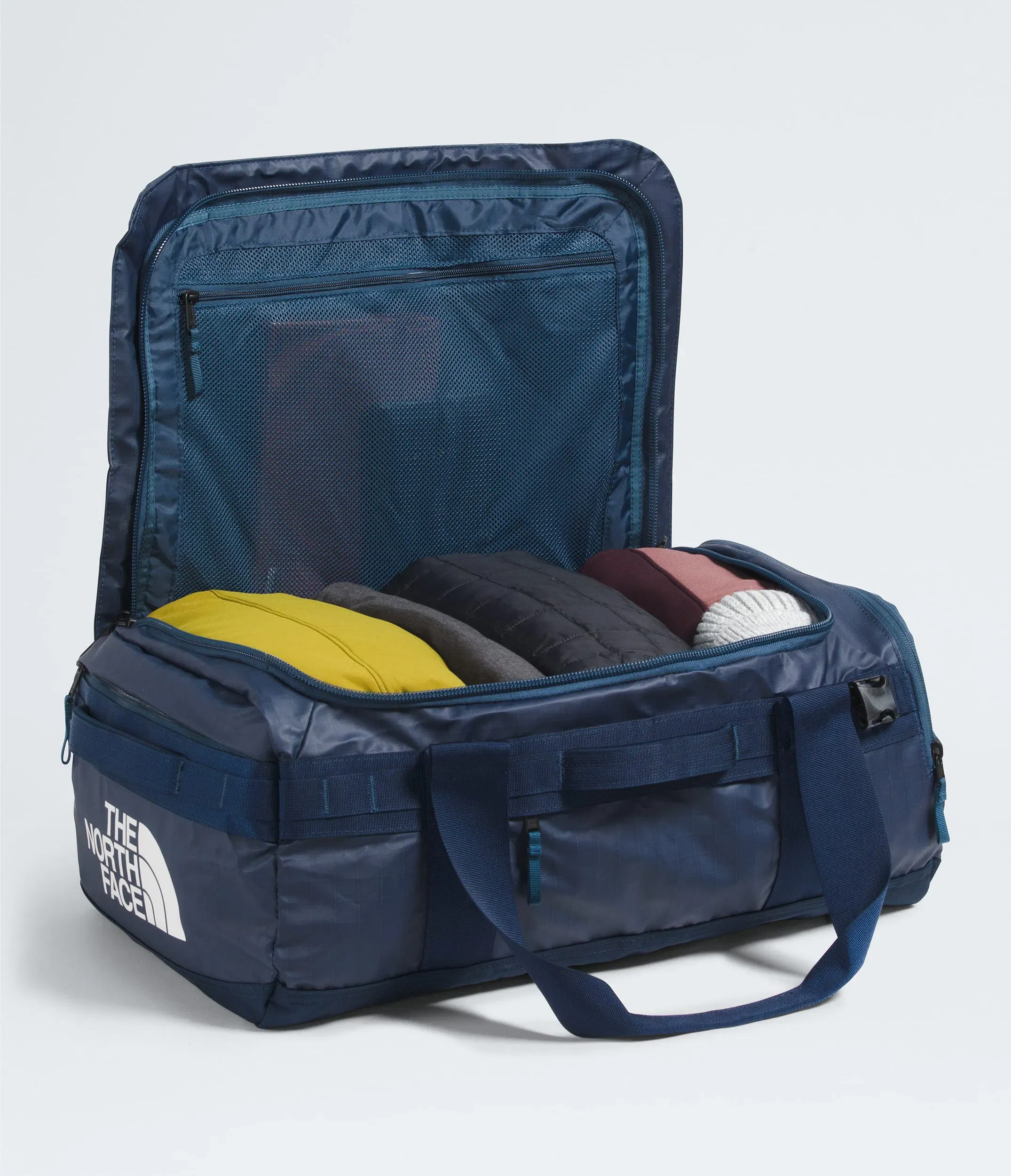 The North Face Base Camp™ Voyager Duffel—42L Shady Blue