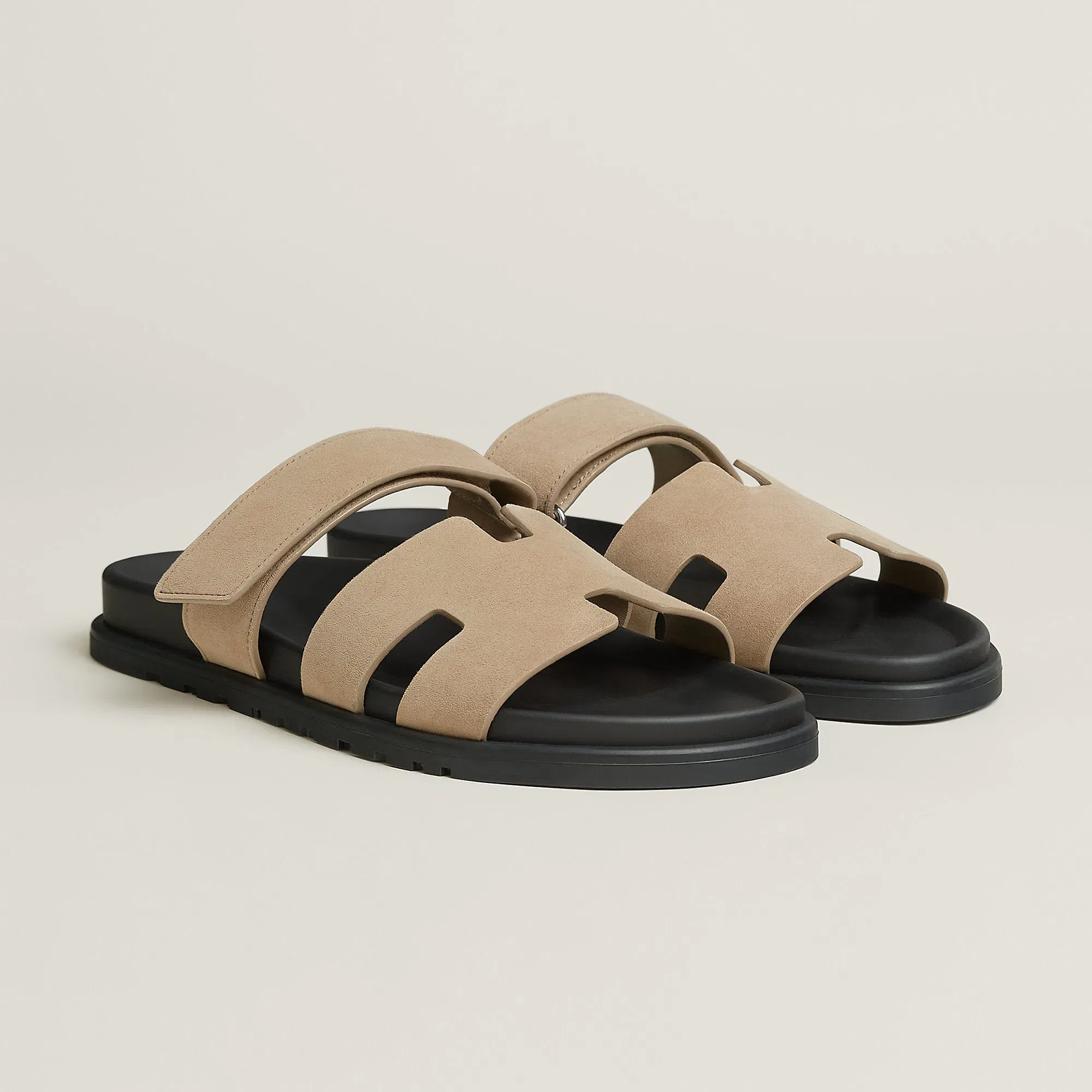 Hermes Chypre Sandal Noir