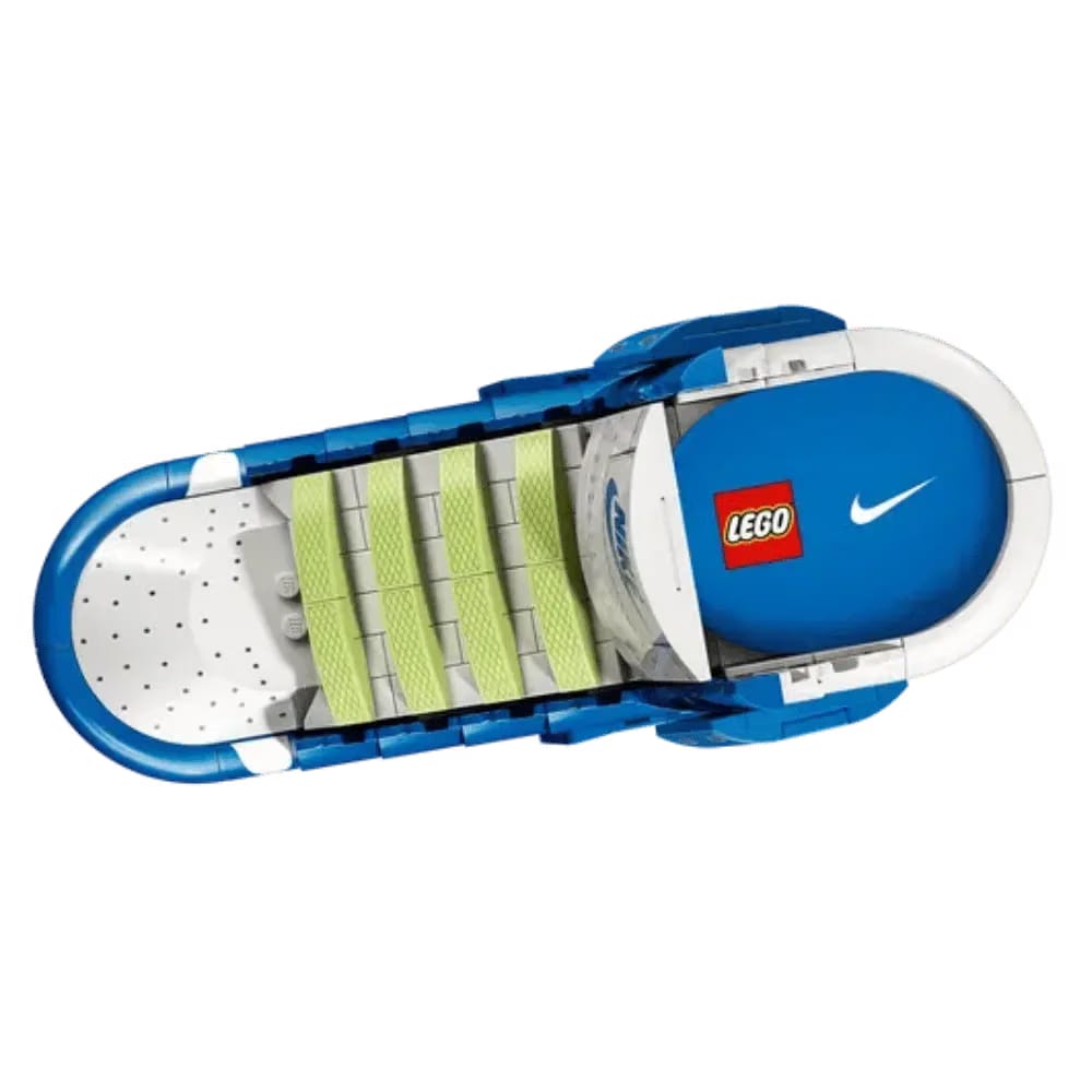 Nike Dunk x LEGO® Set