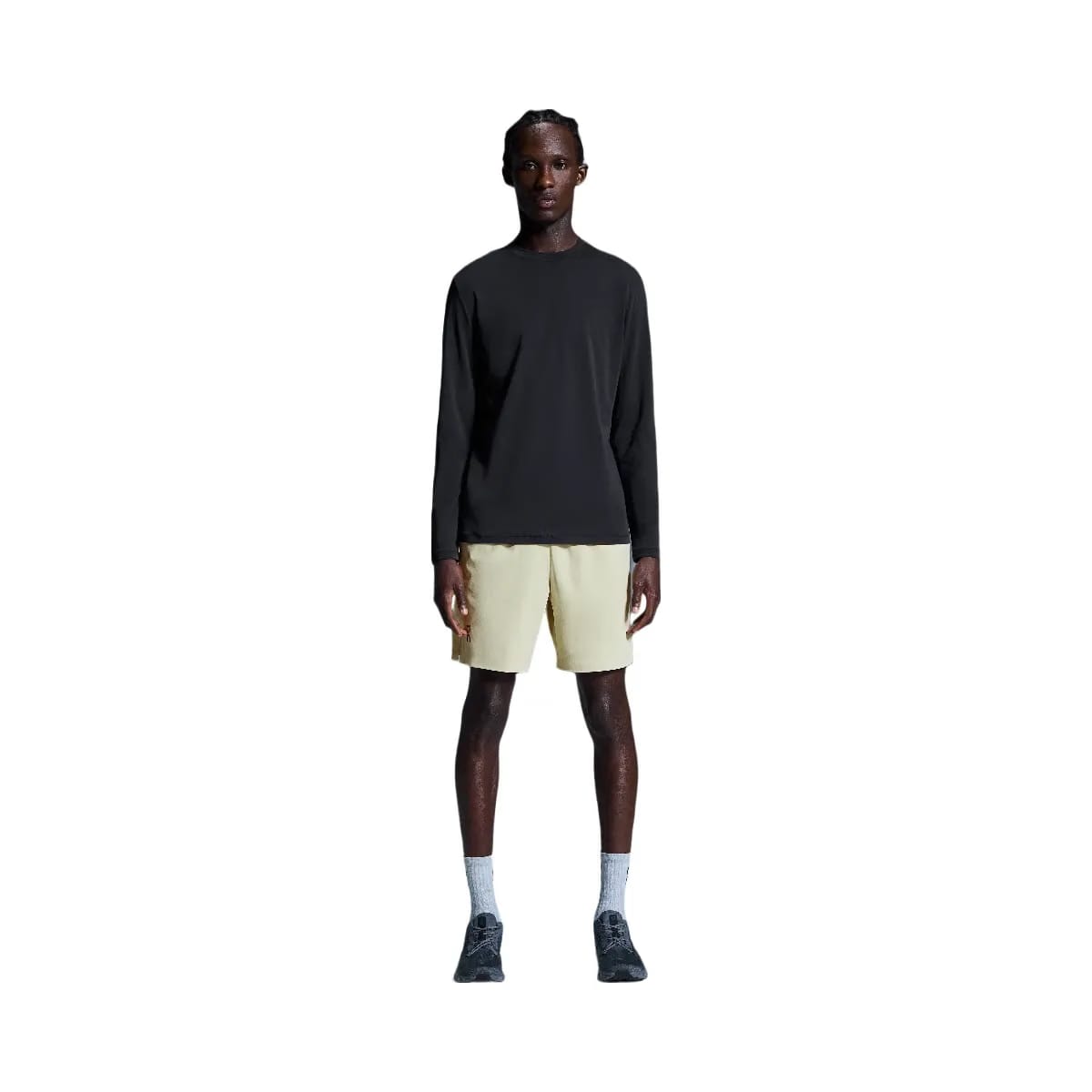 On Focus Long-T Black