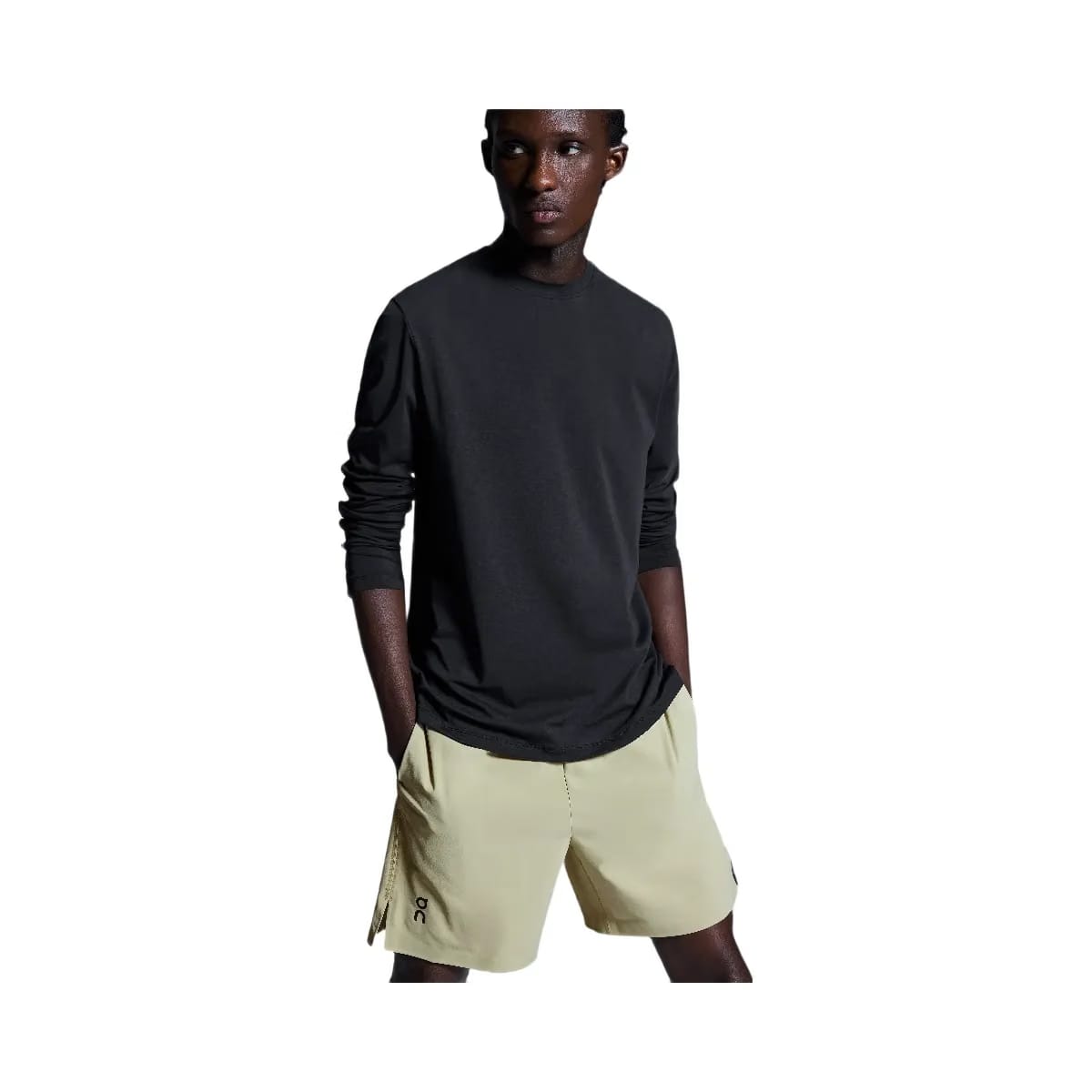 On Focus Long-T Black
