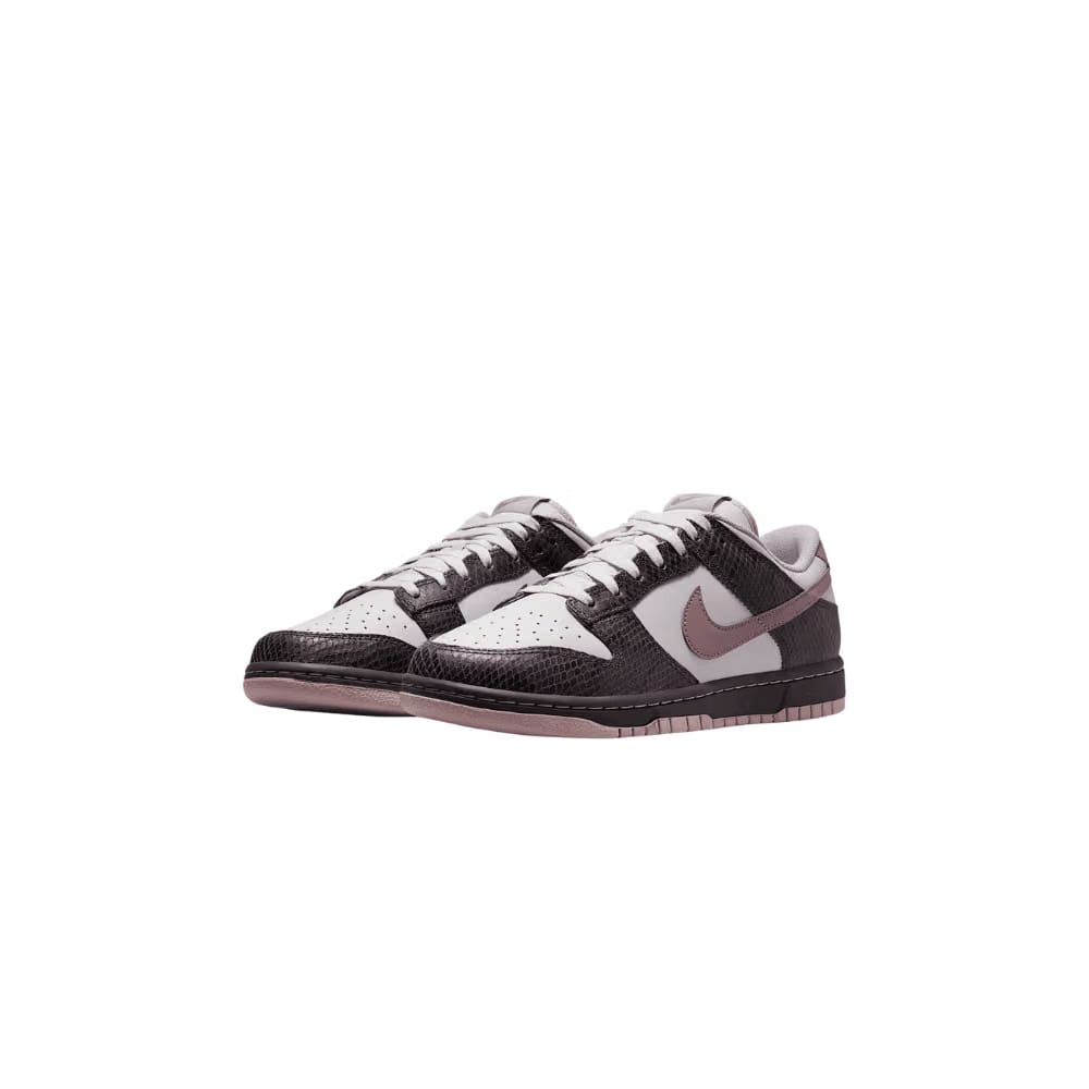 Nike Dunk Low SE "Medium Ash"