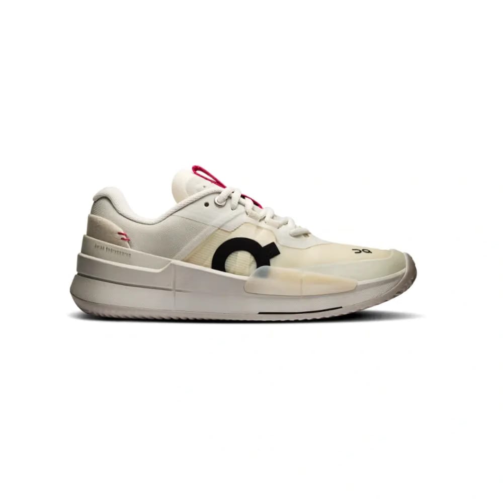 On Running The Roger Pro 2 Clay Ice Pink