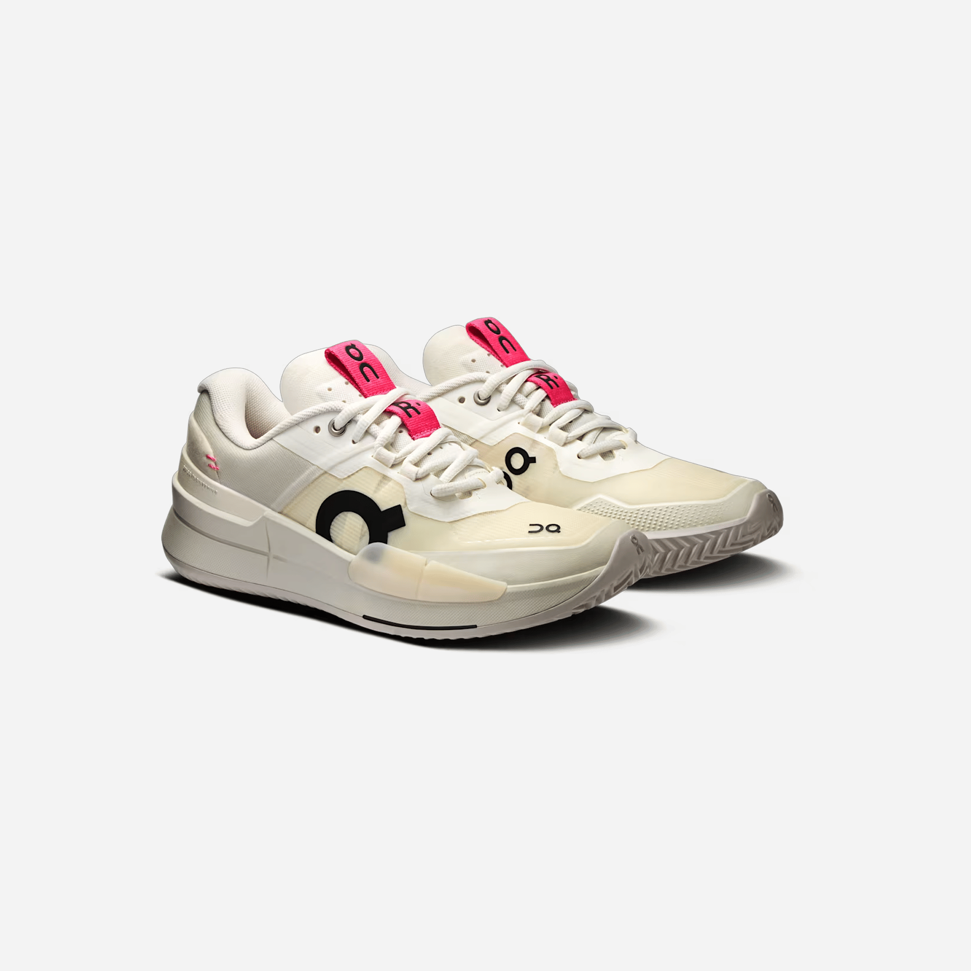 On Running The Roger Pro 2 Clay Ice Pink