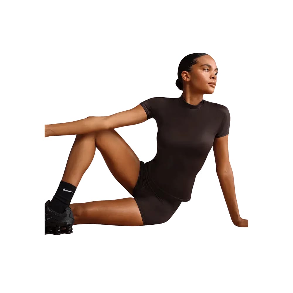 Nike X Skims Shine Women's Mock-Neck Short-Sleeve Top Phoenix