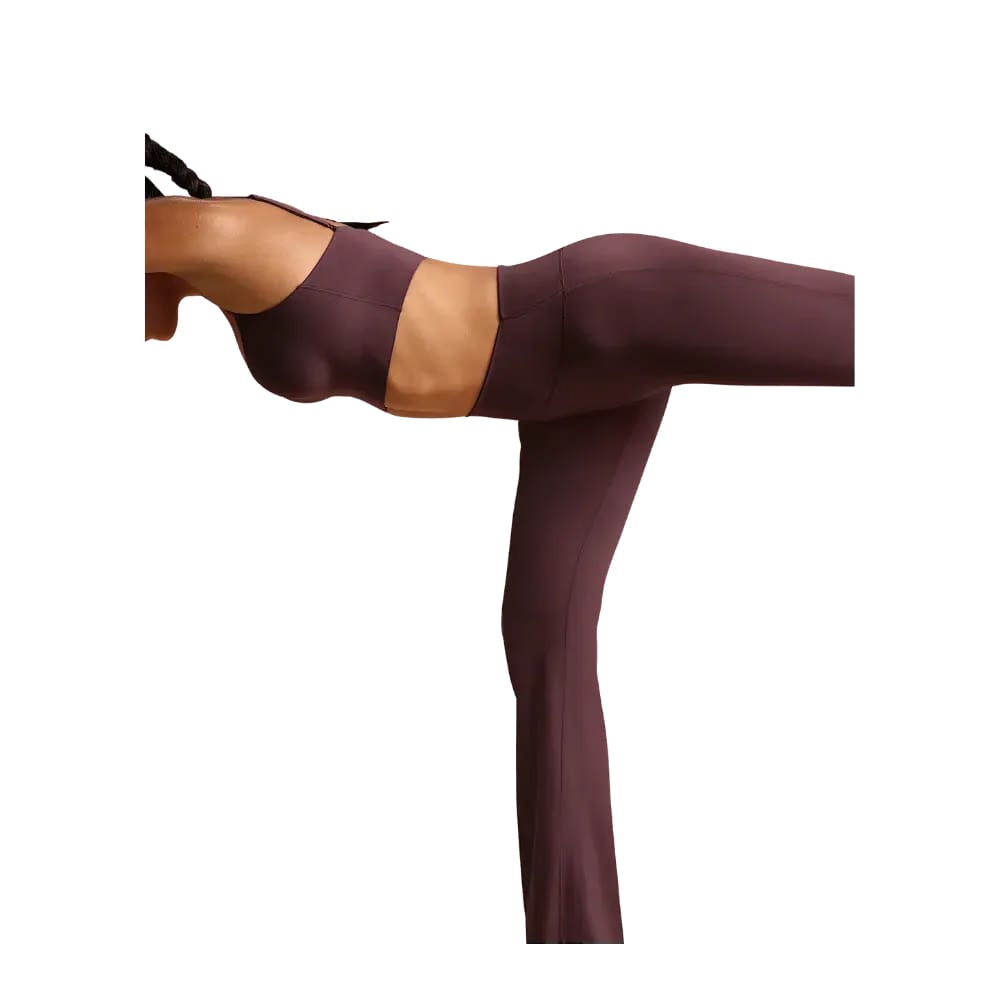 Nike X Skims Matte Women's High-Waisted Slim Flared Leggings CURRANT