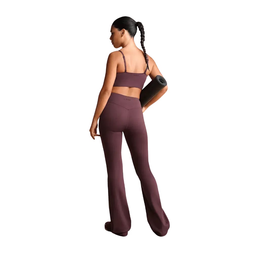 Nike X Skims Matte Women's High-Waisted Slim Flared Leggings CURRANT