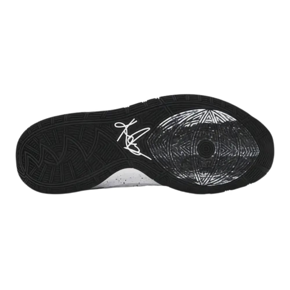Nike Kyrie 6 'Oreo'
