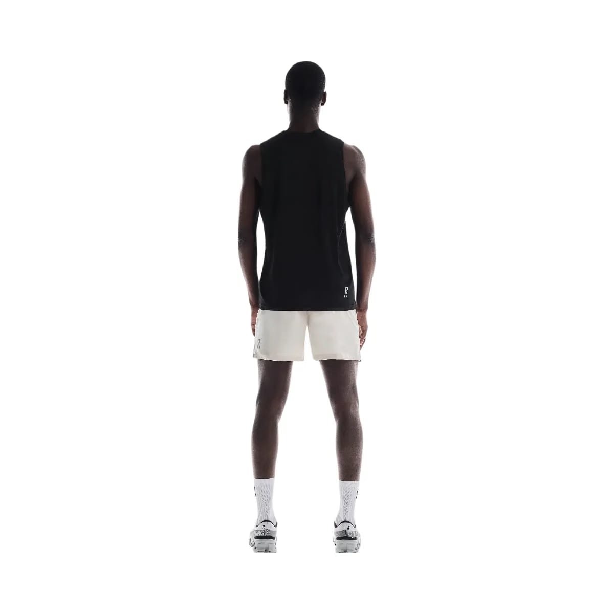 On 5" Core Shorts Sand