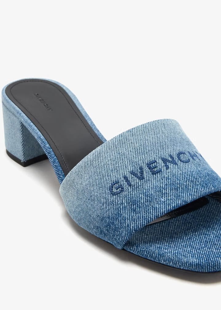 4G sandals