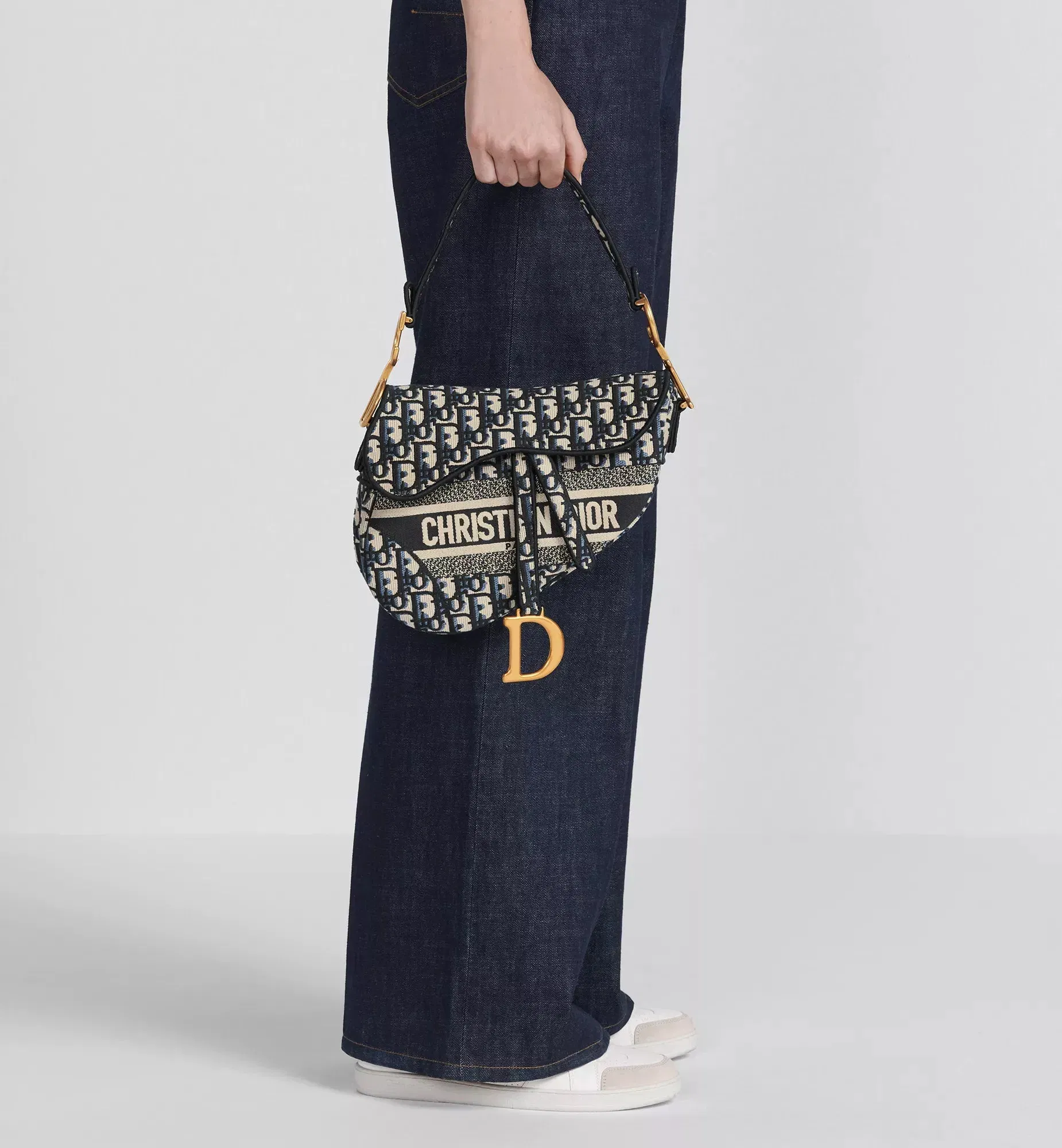 Saddle bag Blue Dior Oblique embroidery