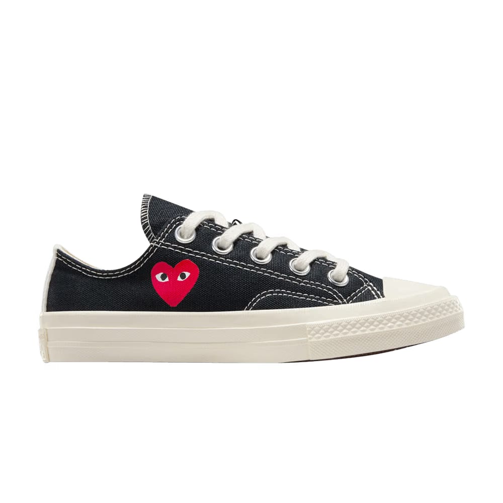 Comme des Garçons PLAY x Chuck 70 Low PS Single Heart - Black