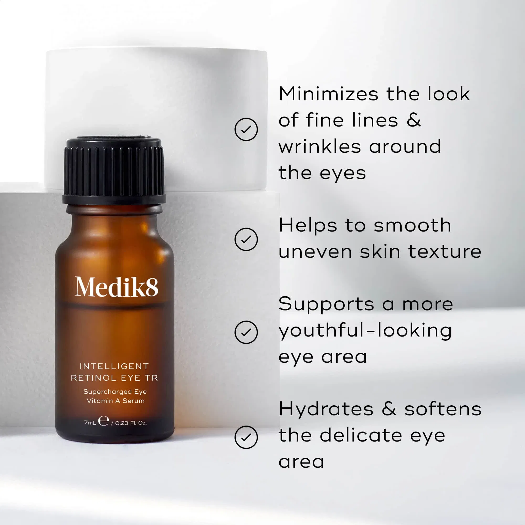 Medik8 Intelligent Retinol Eye Tr