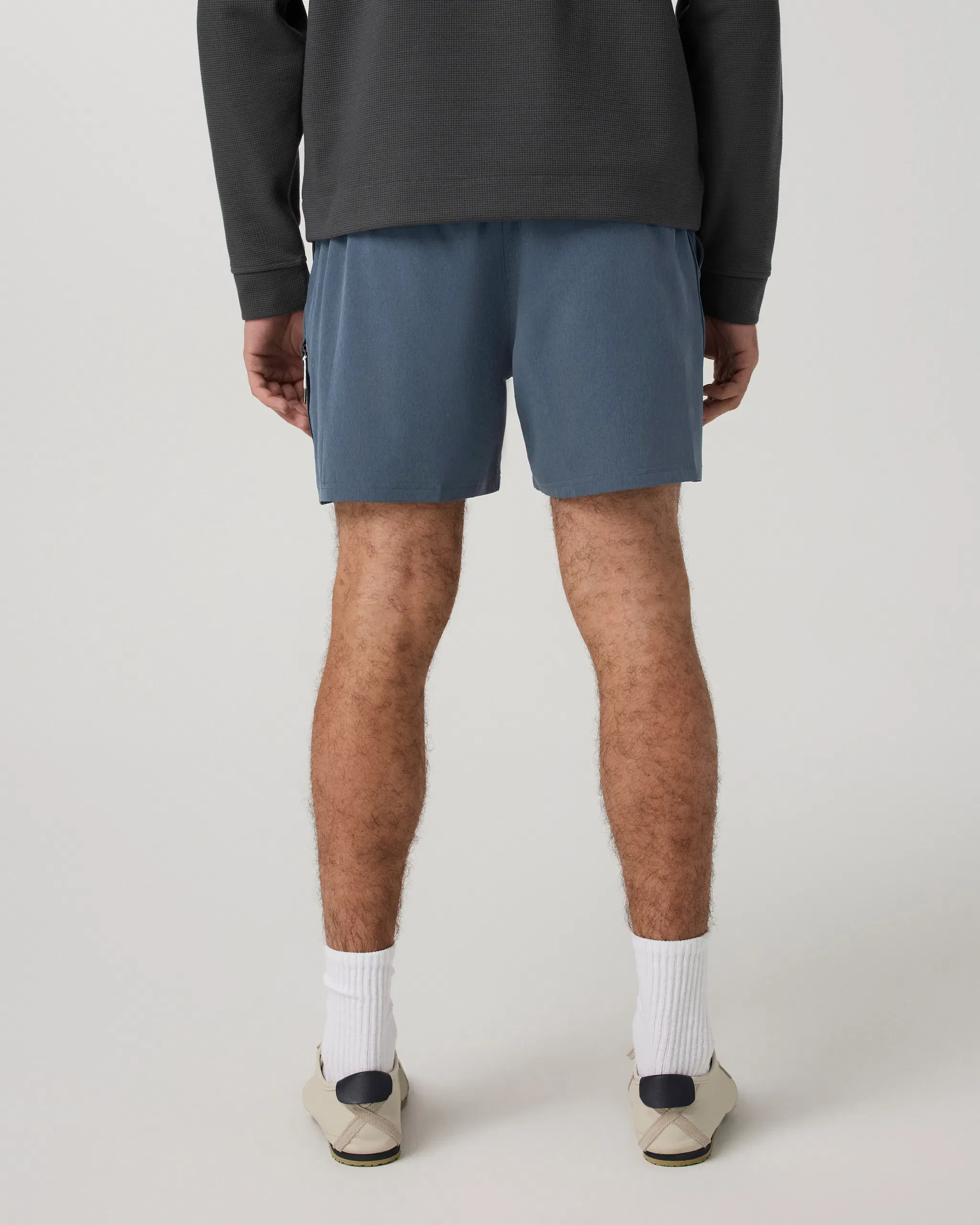 Vuori Banks Session Short Unlined 5