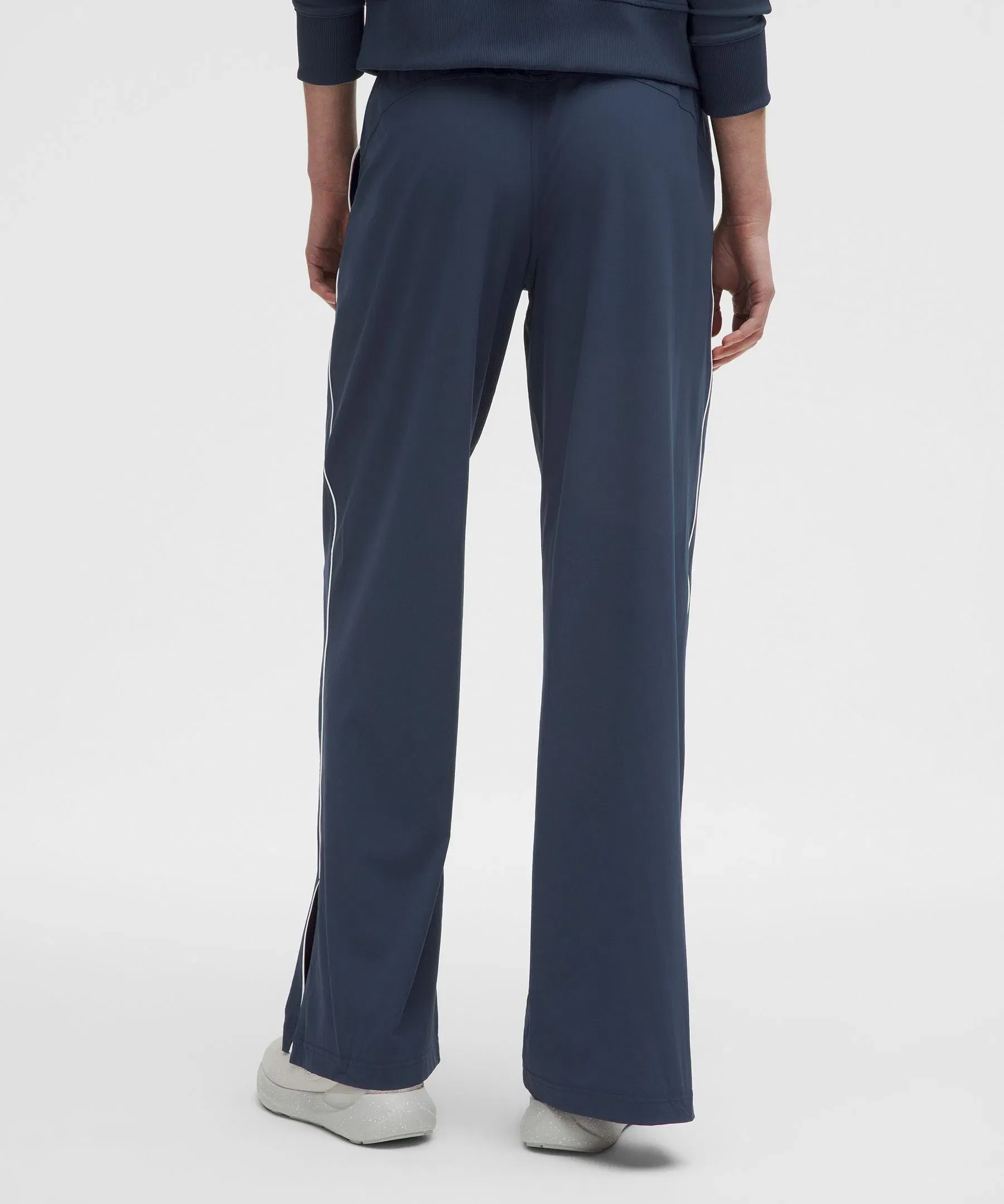 Lululemon Court Rival Wide-Leg Track Pant *Regular