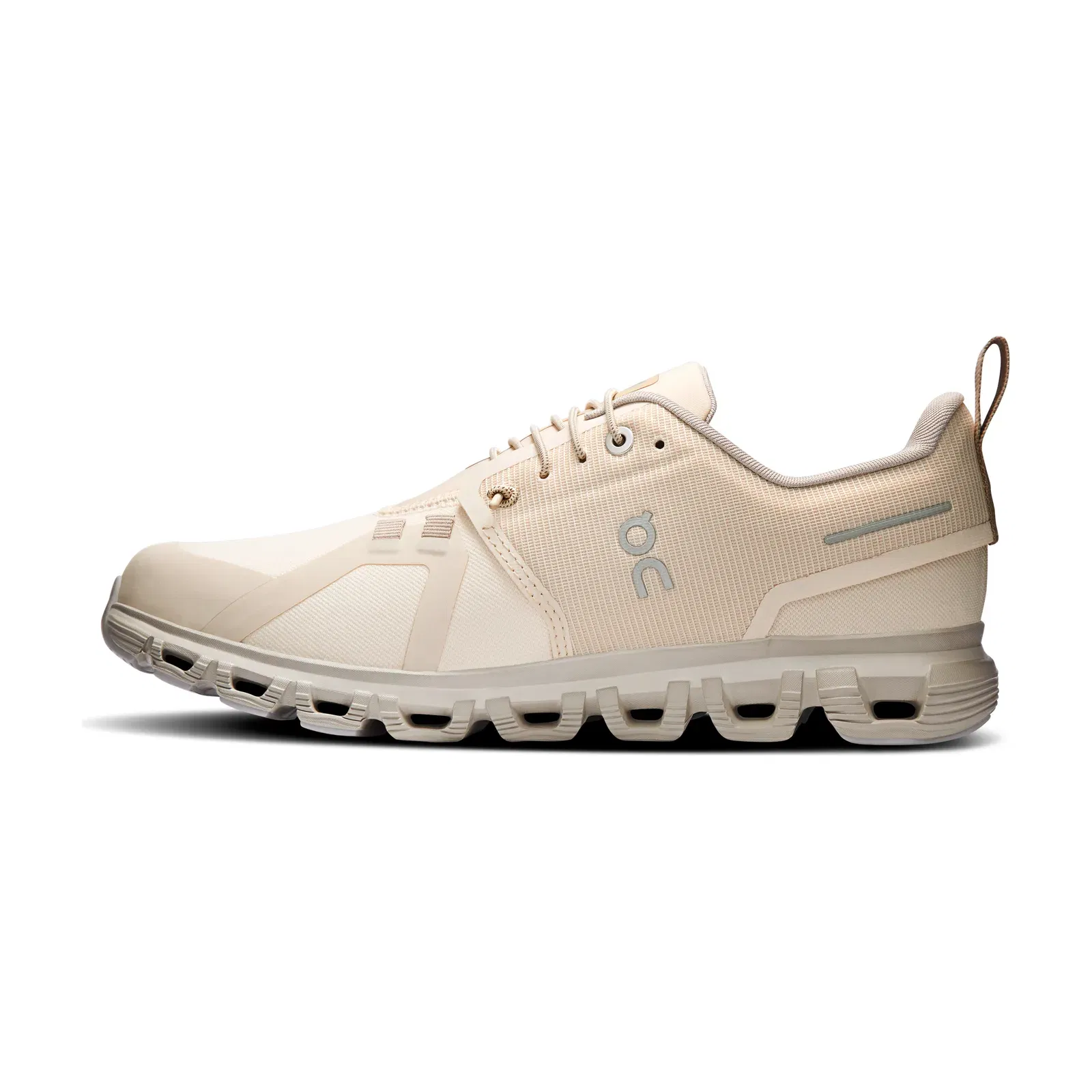 On Running Cloud 6 Waterproof Sand