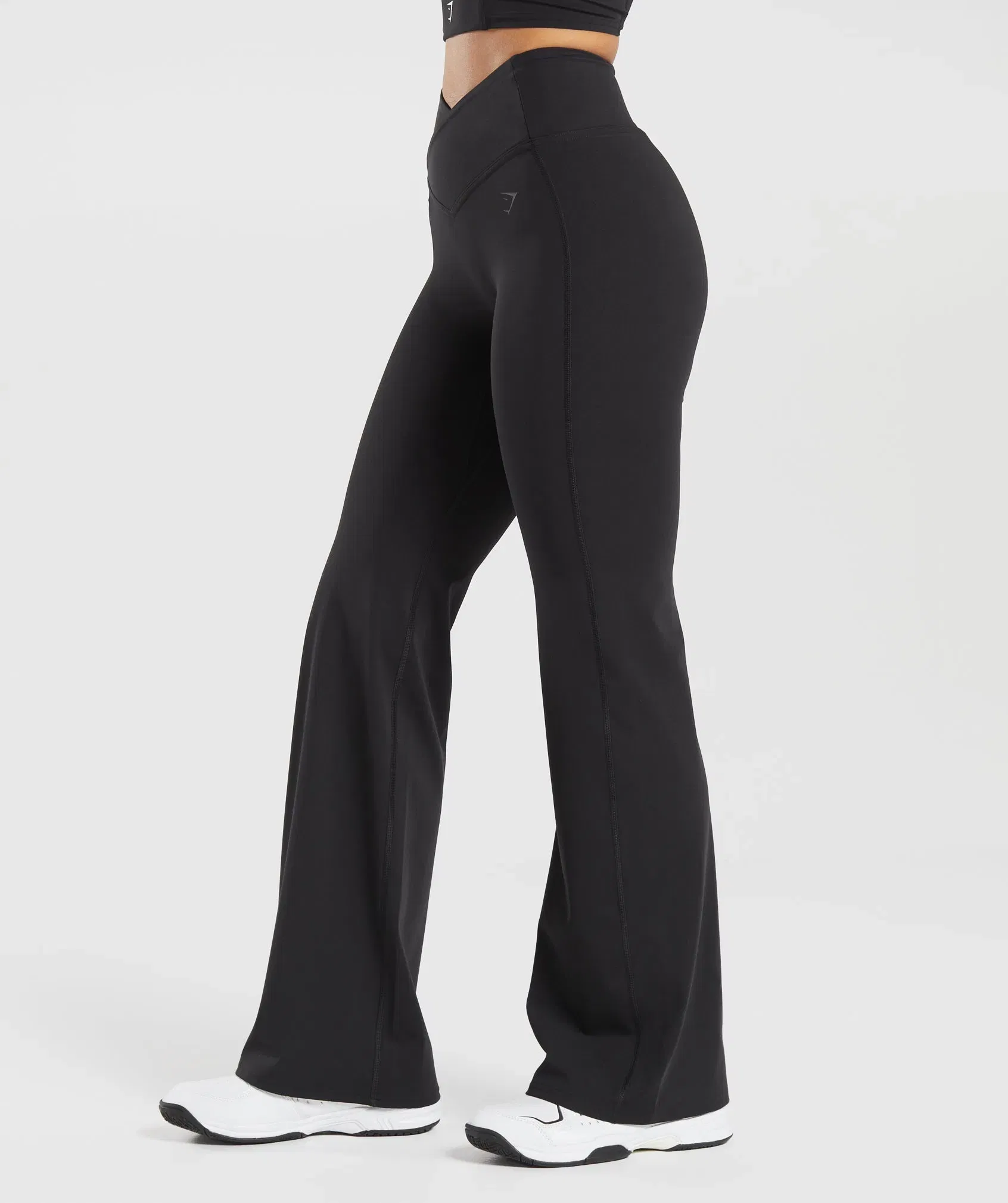 Women's Gymshark Crossover Regular Flared Leggings Black