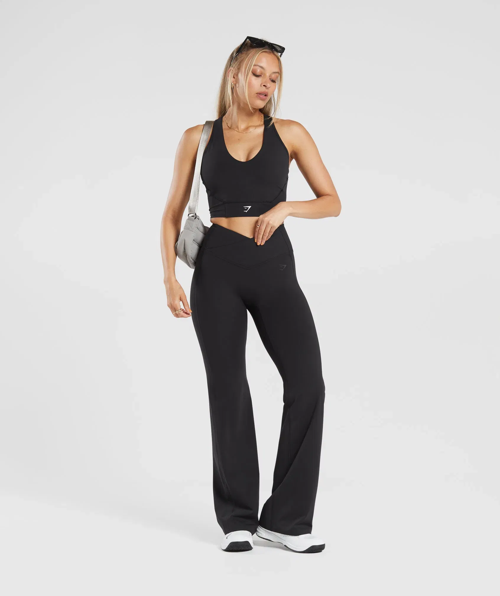 Women's Gymshark Crossover Regular Flared Leggings Black