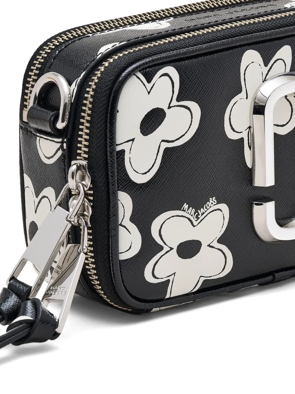 The Daisy Snapshot crossbody bag