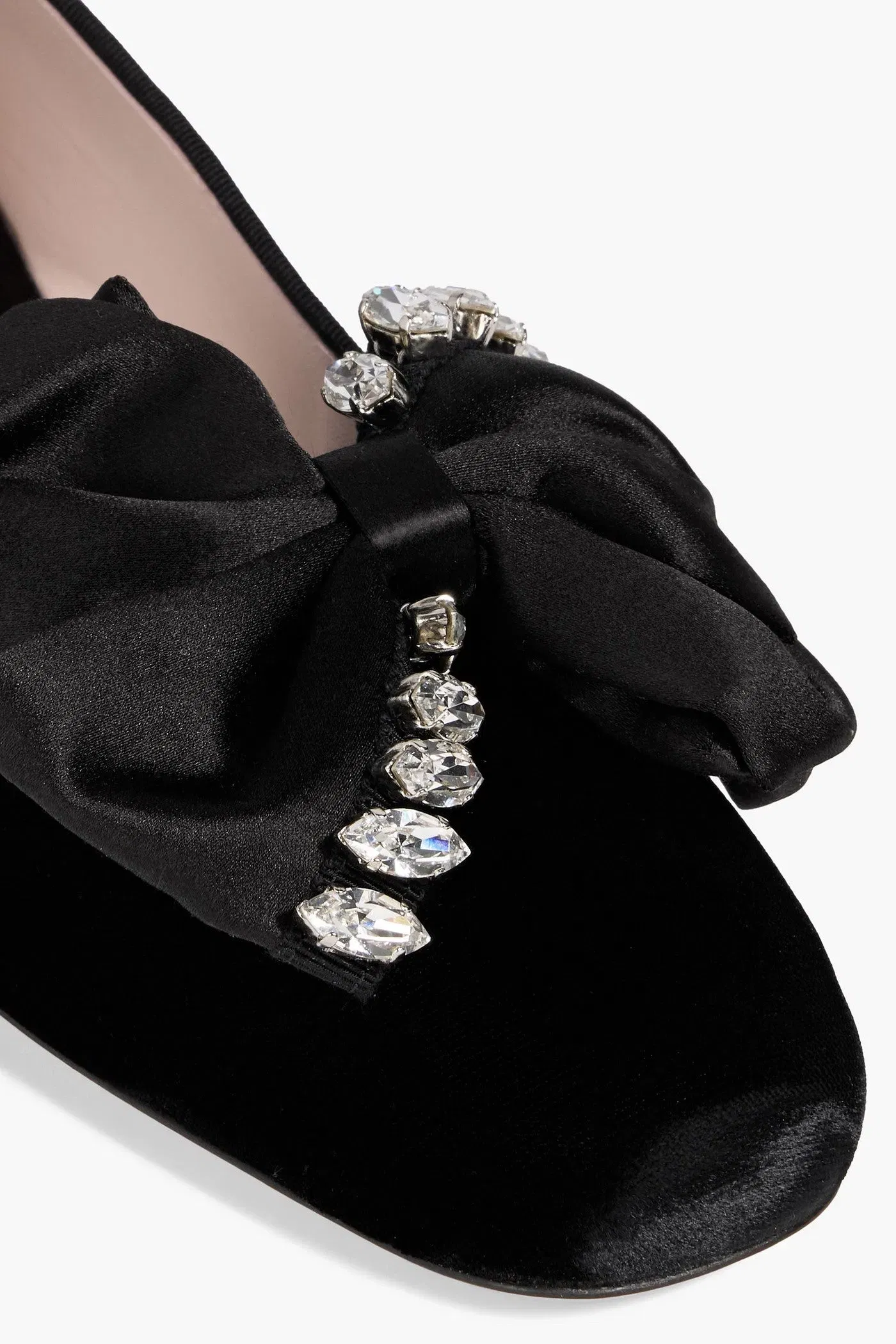 Roger Vivier Bow Strass Embellished Velvet Pumps Black Women's
