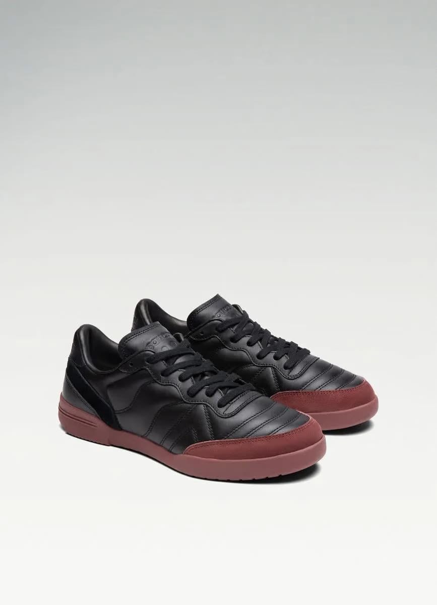 Saucony 586i S Black | Currant