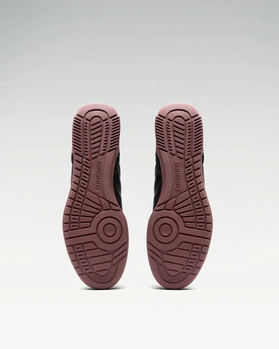 Saucony 586i S Black | Currant