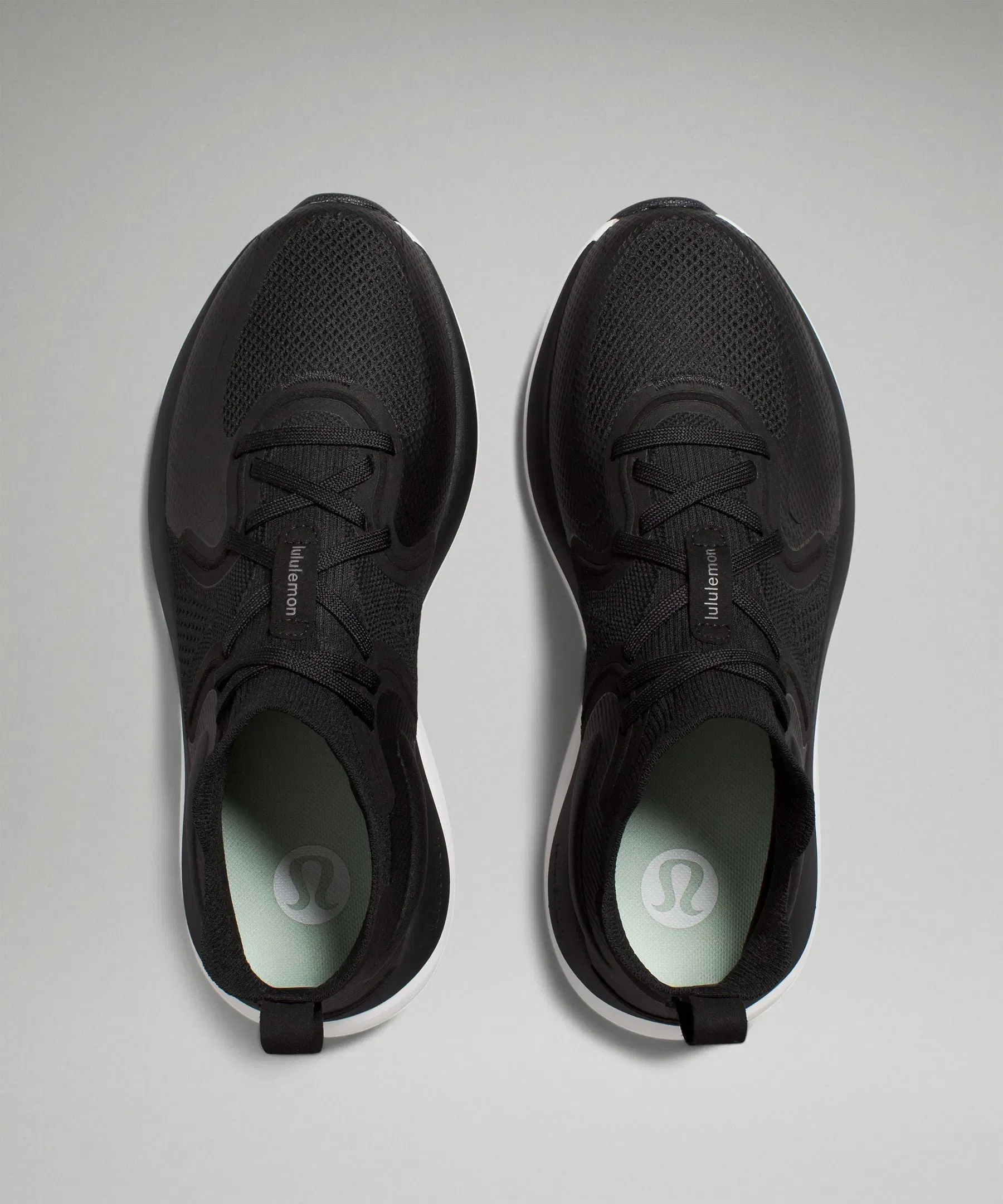 Lululemon Women's Chargefeel 2 Mid Workout Shoe